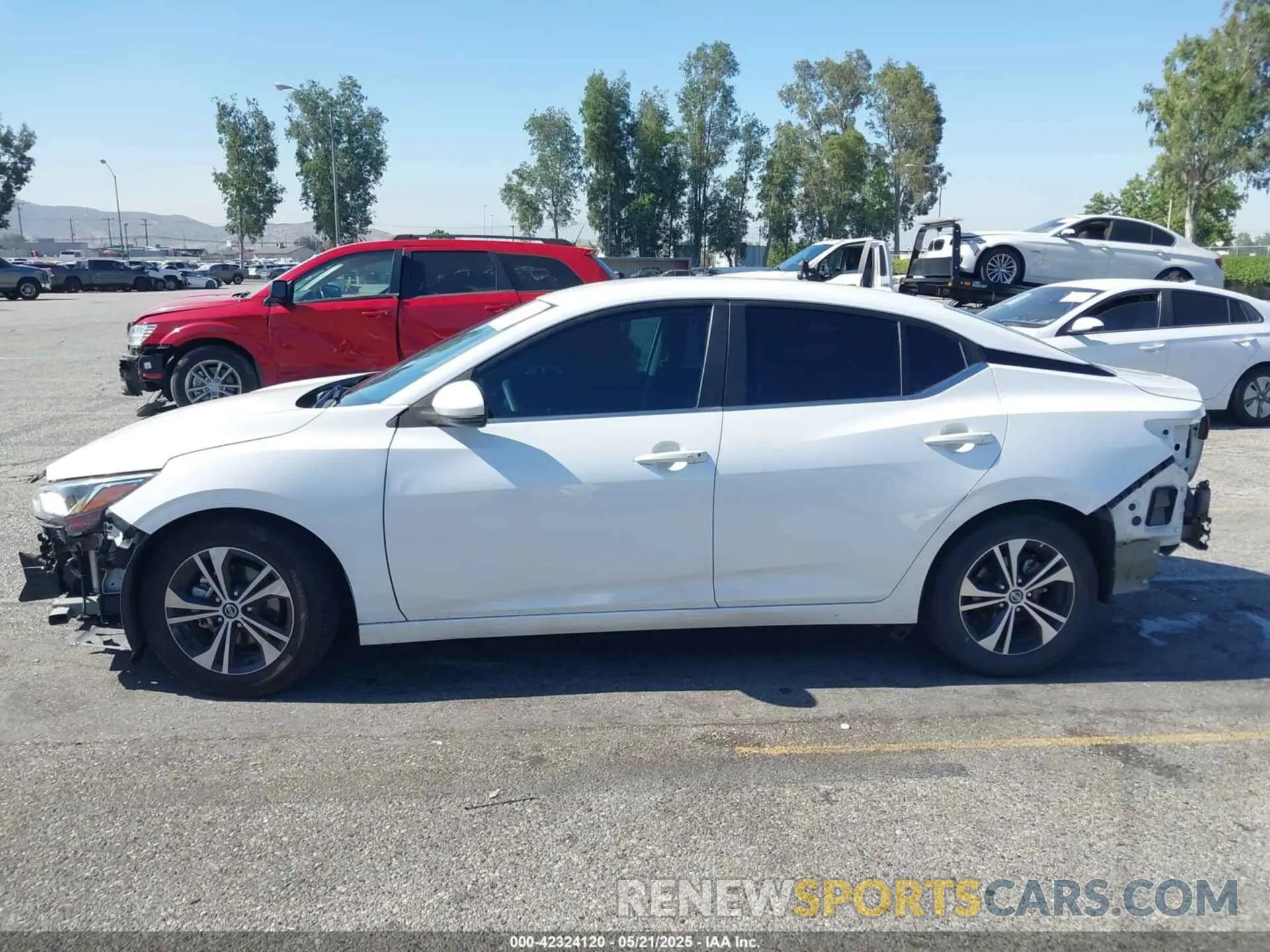 15 Photograph of a damaged car 3N1AB8CV8LY308373 NISSAN SENTRA 2020