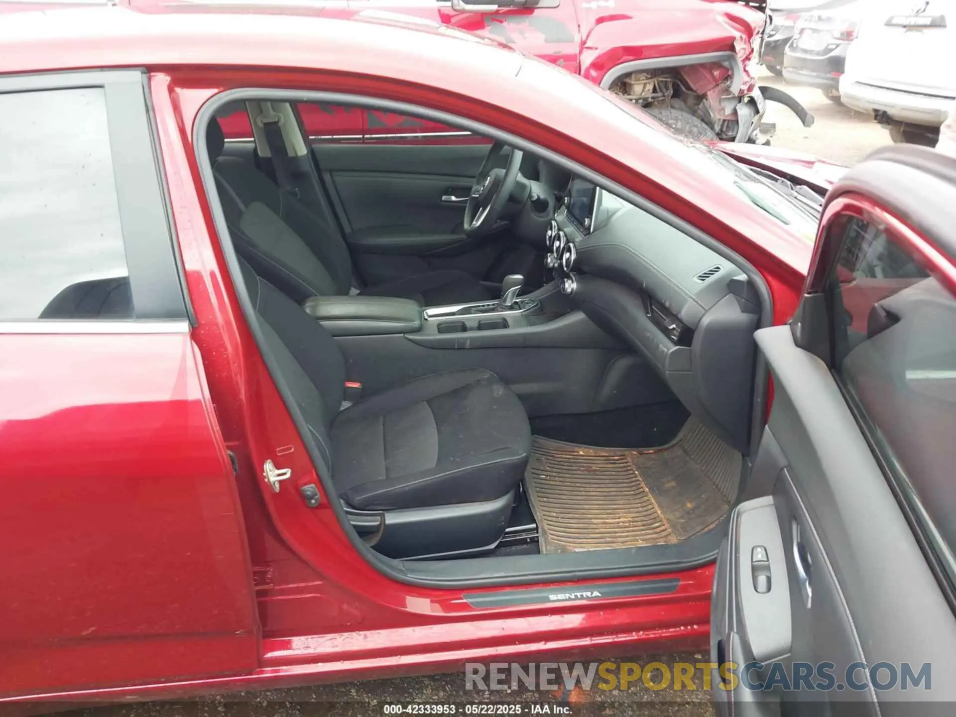 5 Photograph of a damaged car 3N1AB8CV8LY309538 NISSAN SENTRA 2020