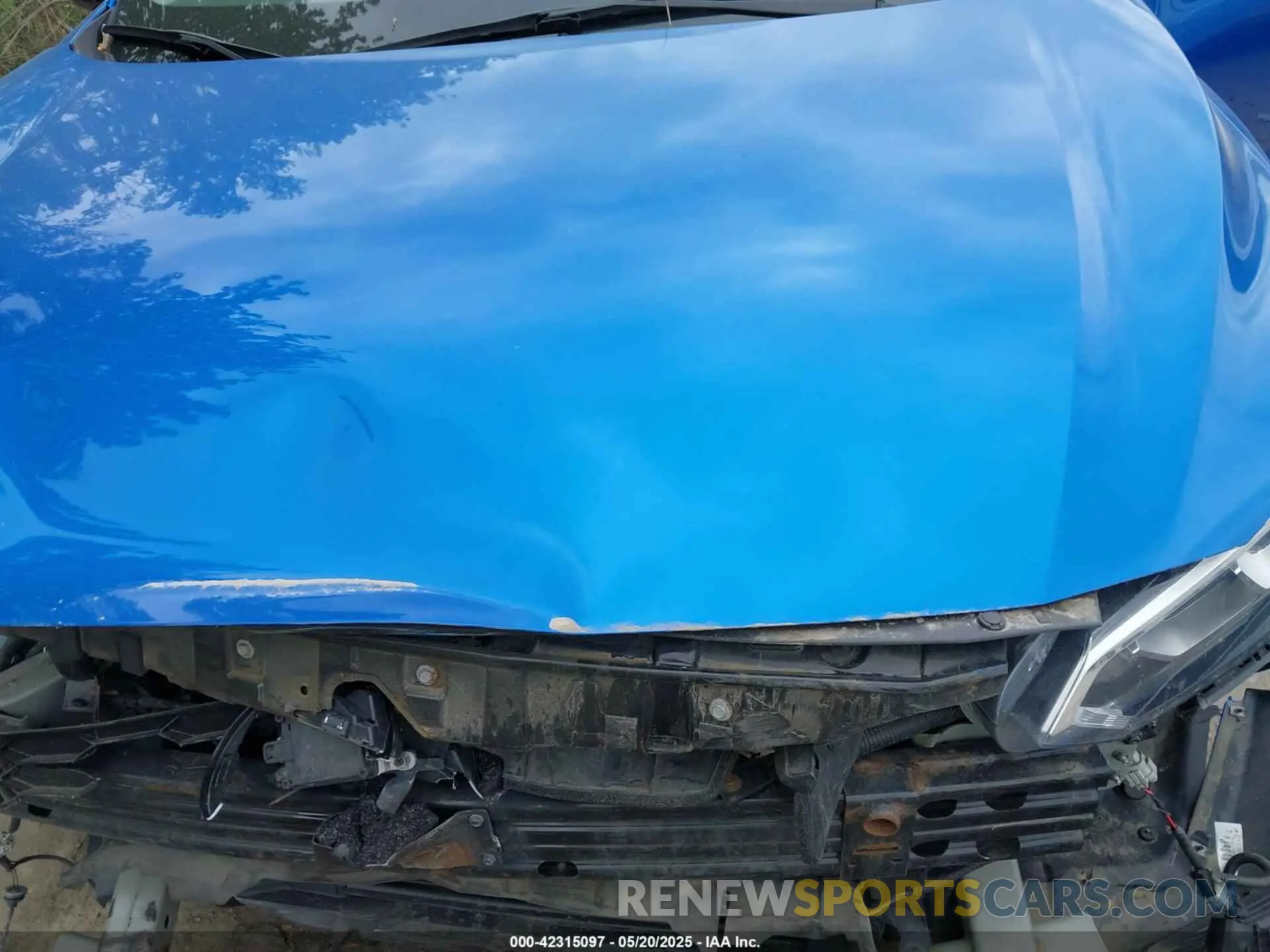 10 Photograph of a damaged car 3N1AB8CV8LY313086 NISSAN SENTRA 2020