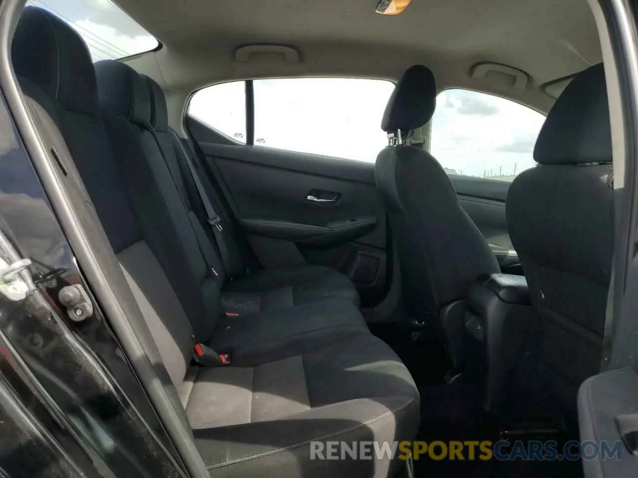 11 Photograph of a damaged car 3N1AB8CV9LY218763 NISSAN SENTRA 2020