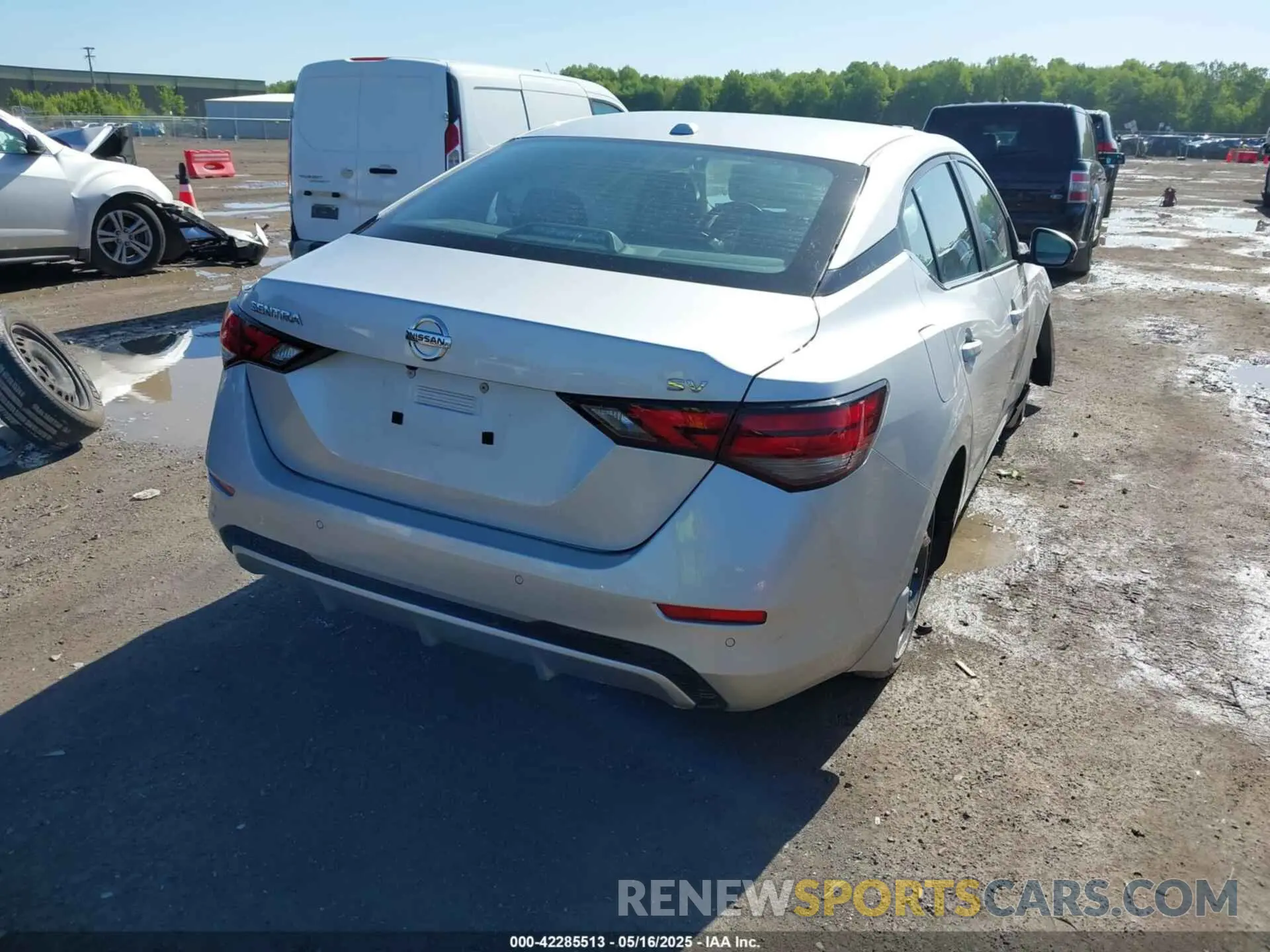 4 Photograph of a damaged car 3N1AB8CV9LY243226 NISSAN SENTRA 2020