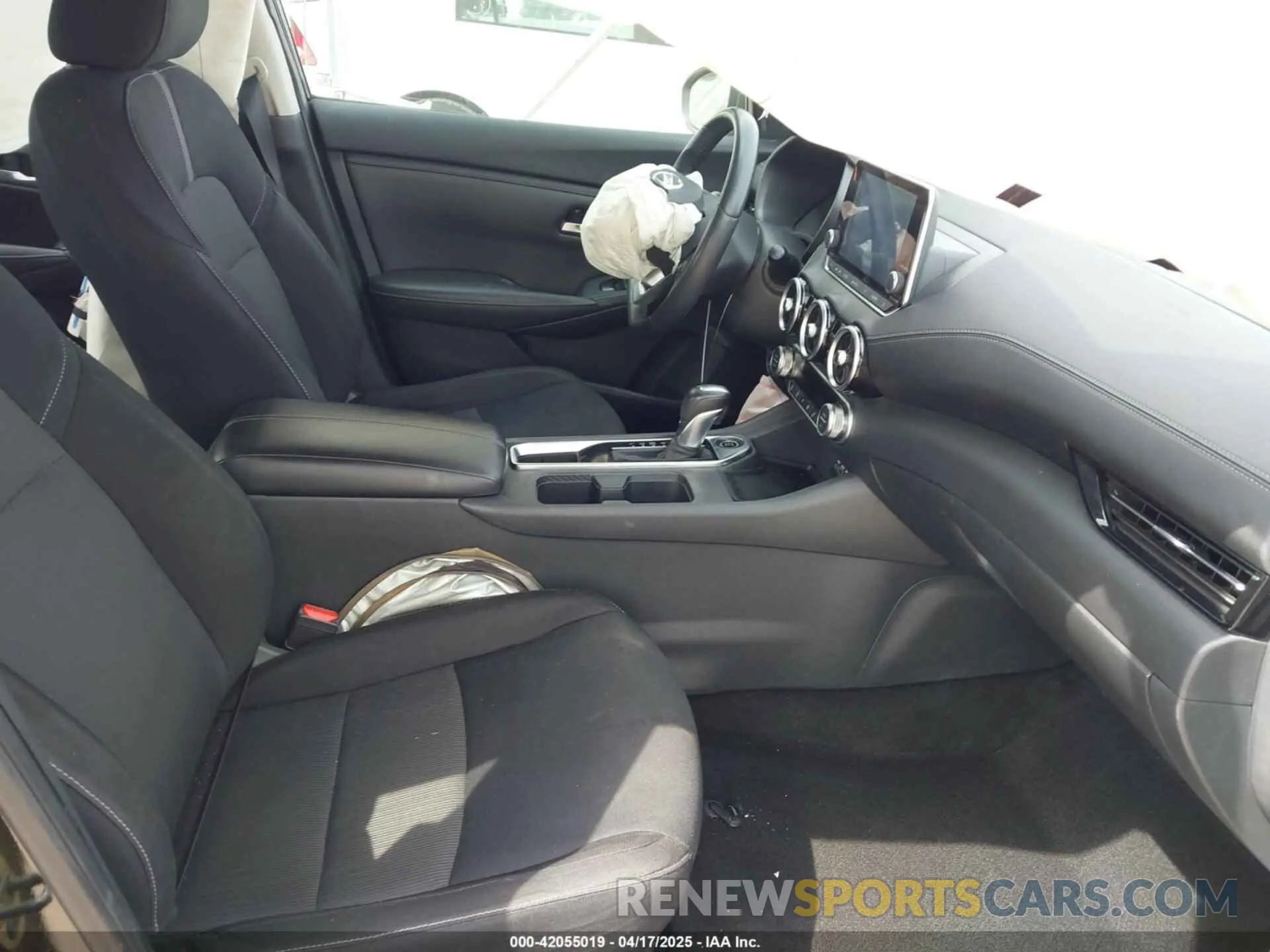 5 Photograph of a damaged car 3N1AB8CV9LY251312 NISSAN SENTRA 2020