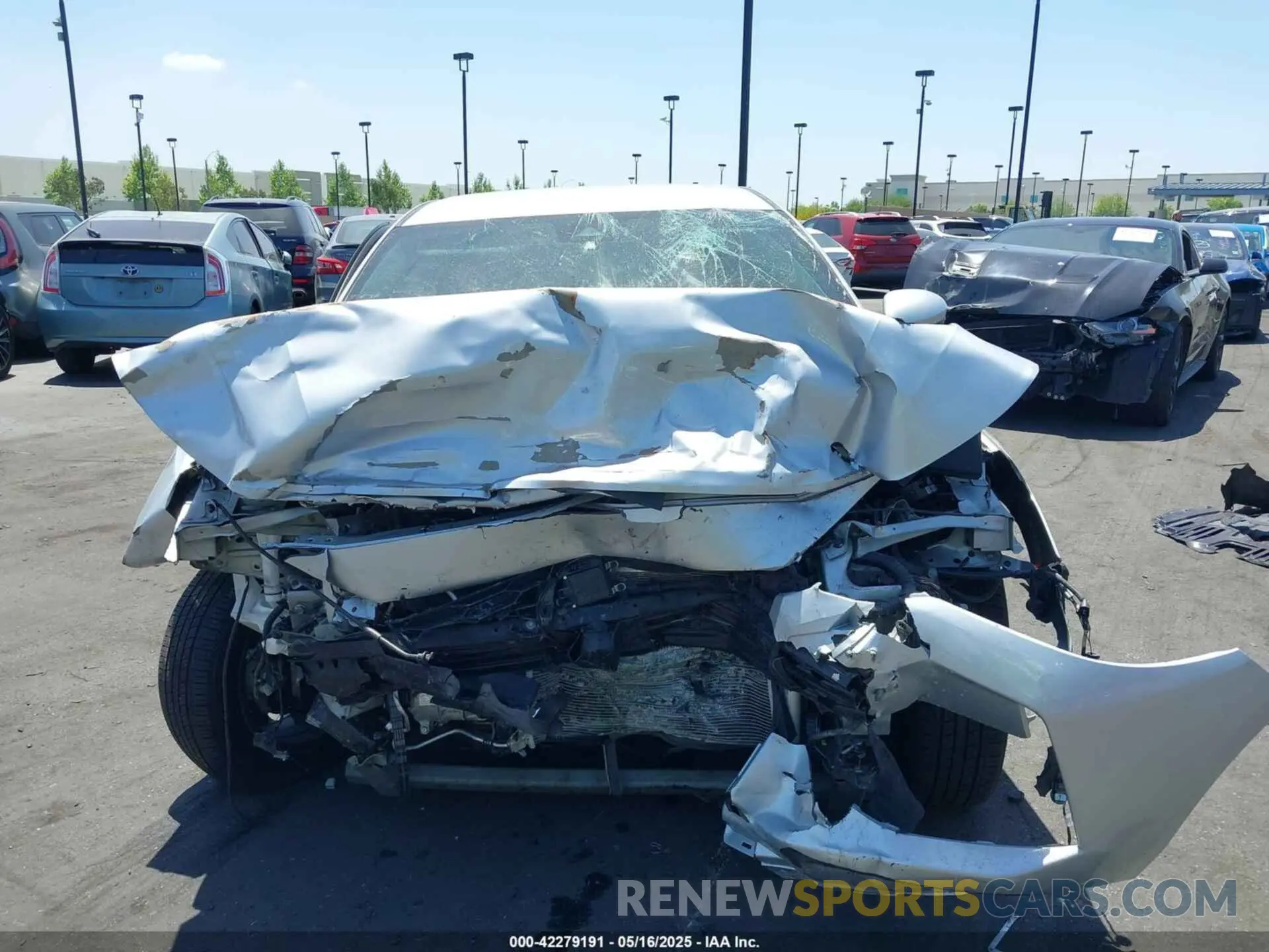 13 Photograph of a damaged car 3N1AB8CV9LY286528 NISSAN SENTRA 2020