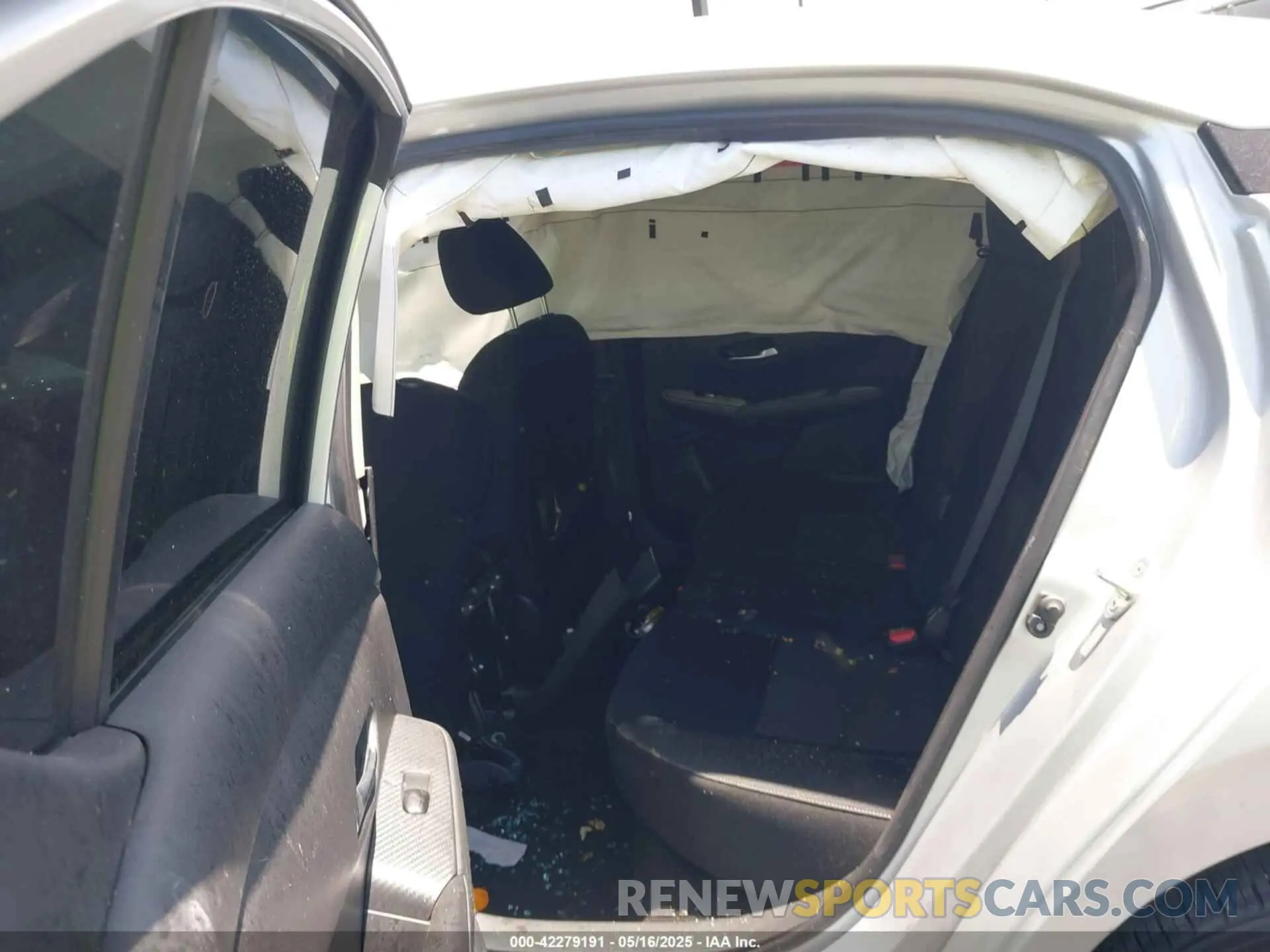 8 Photograph of a damaged car 3N1AB8CV9LY286528 NISSAN SENTRA 2020