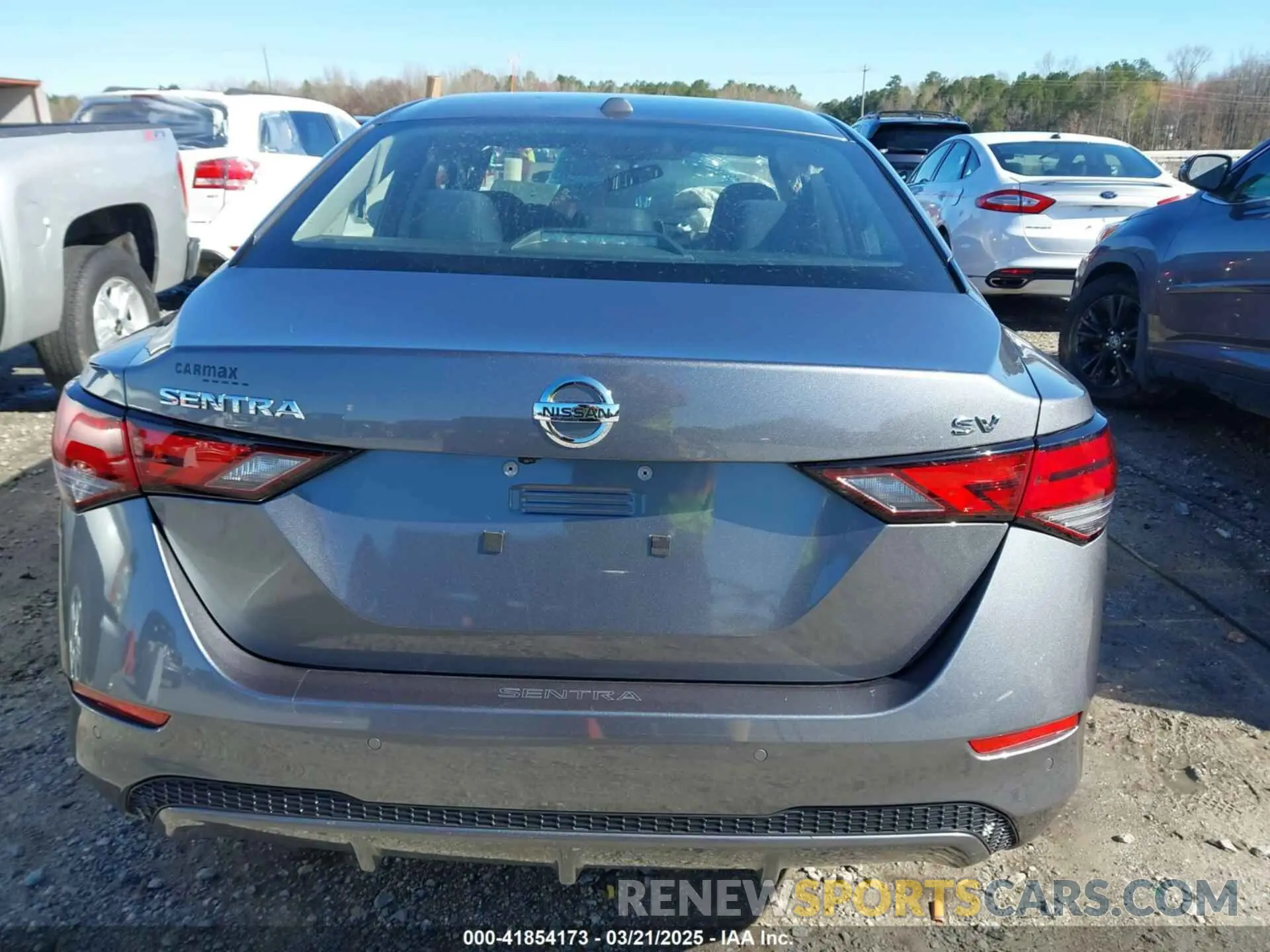 15 Photograph of a damaged car 3N1AB8CV9LY304638 NISSAN SENTRA 2020