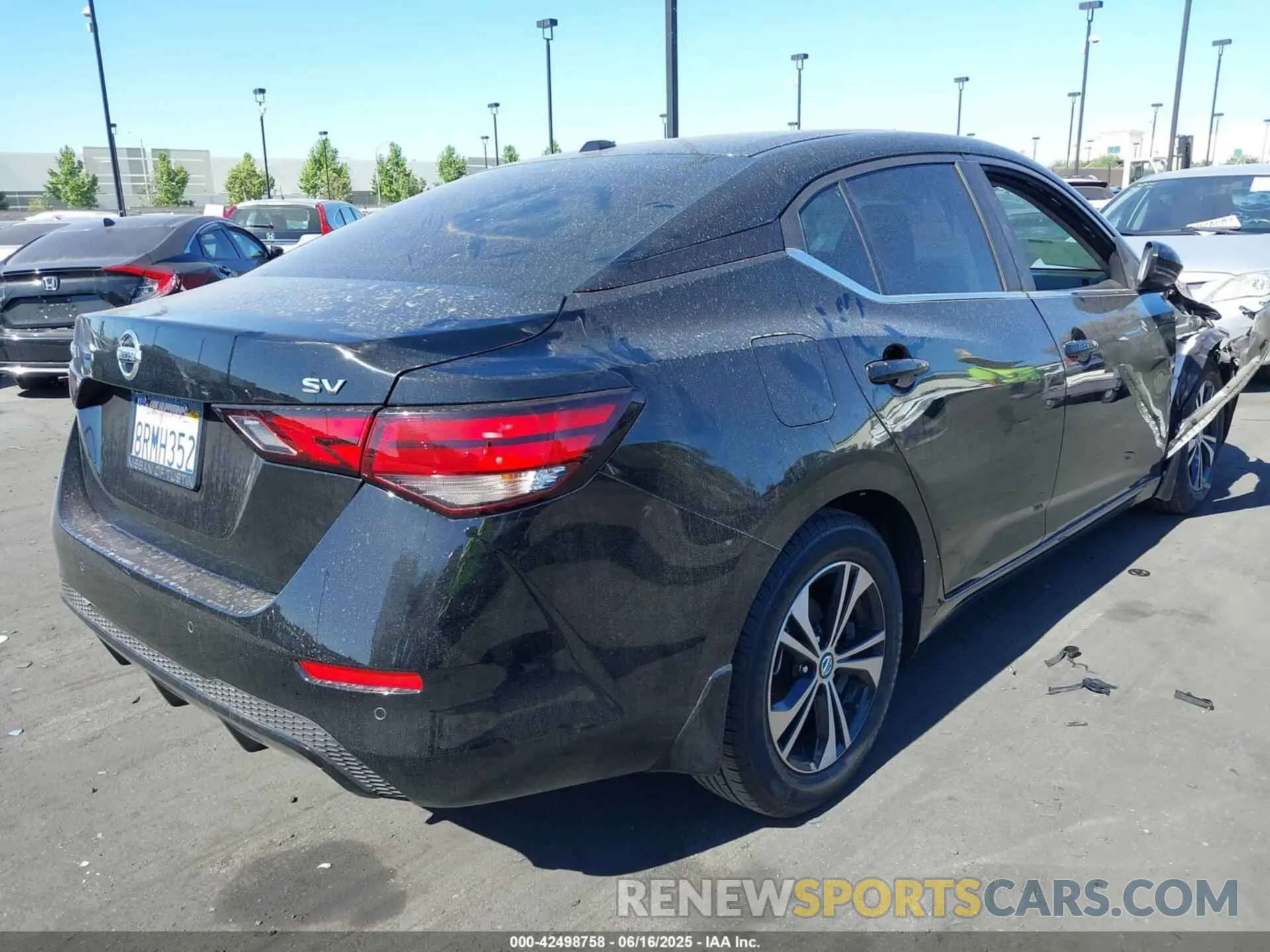 4 Photograph of a damaged car 3N1AB8CVXLY234146 NISSAN SENTRA 2020