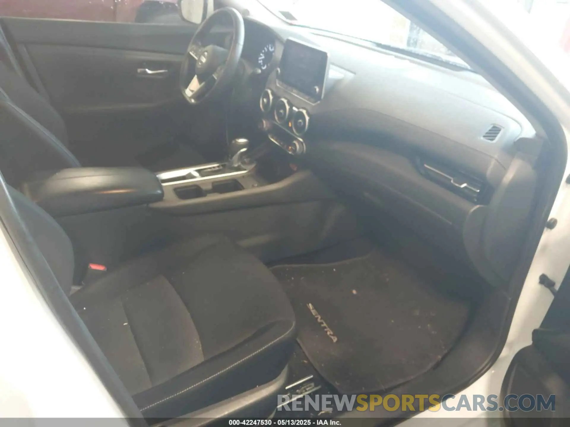 5 Photograph of a damaged car 3N1AB8CVXLY241324 NISSAN SENTRA 2020