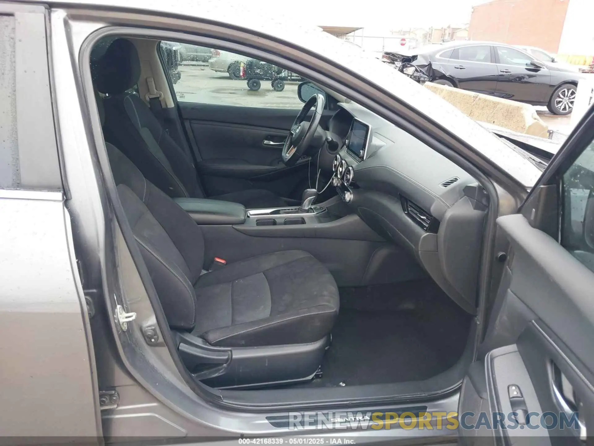 5 Photograph of a damaged car 3N1AB8CVXLY288711 NISSAN SENTRA 2020