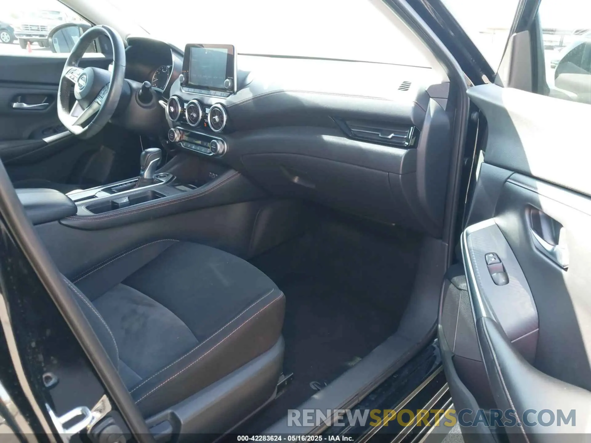 5 Photograph of a damaged car 3N1AB8DV0LY238141 NISSAN SENTRA 2020