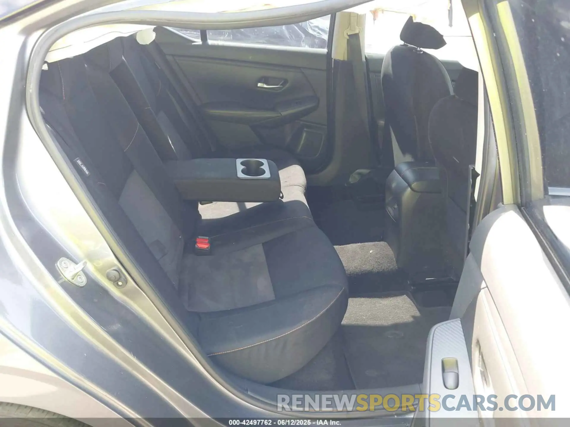 8 Photograph of a damaged car 3N1AB8DV0LY246885 NISSAN SENTRA 2020