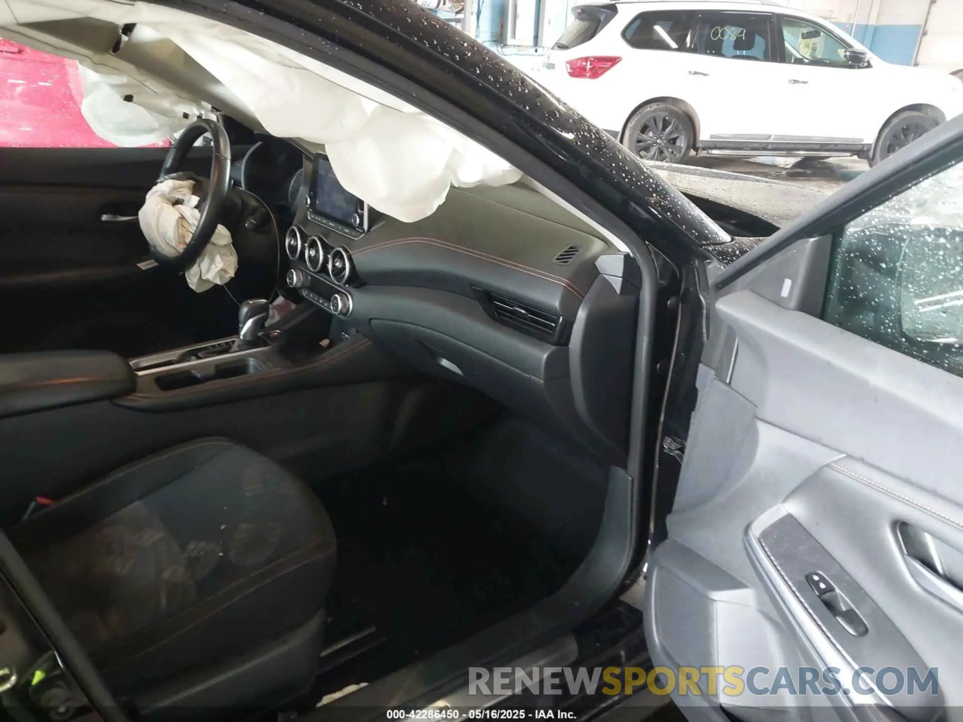 5 Photograph of a damaged car 3N1AB8DV1LY254736 NISSAN SENTRA 2020