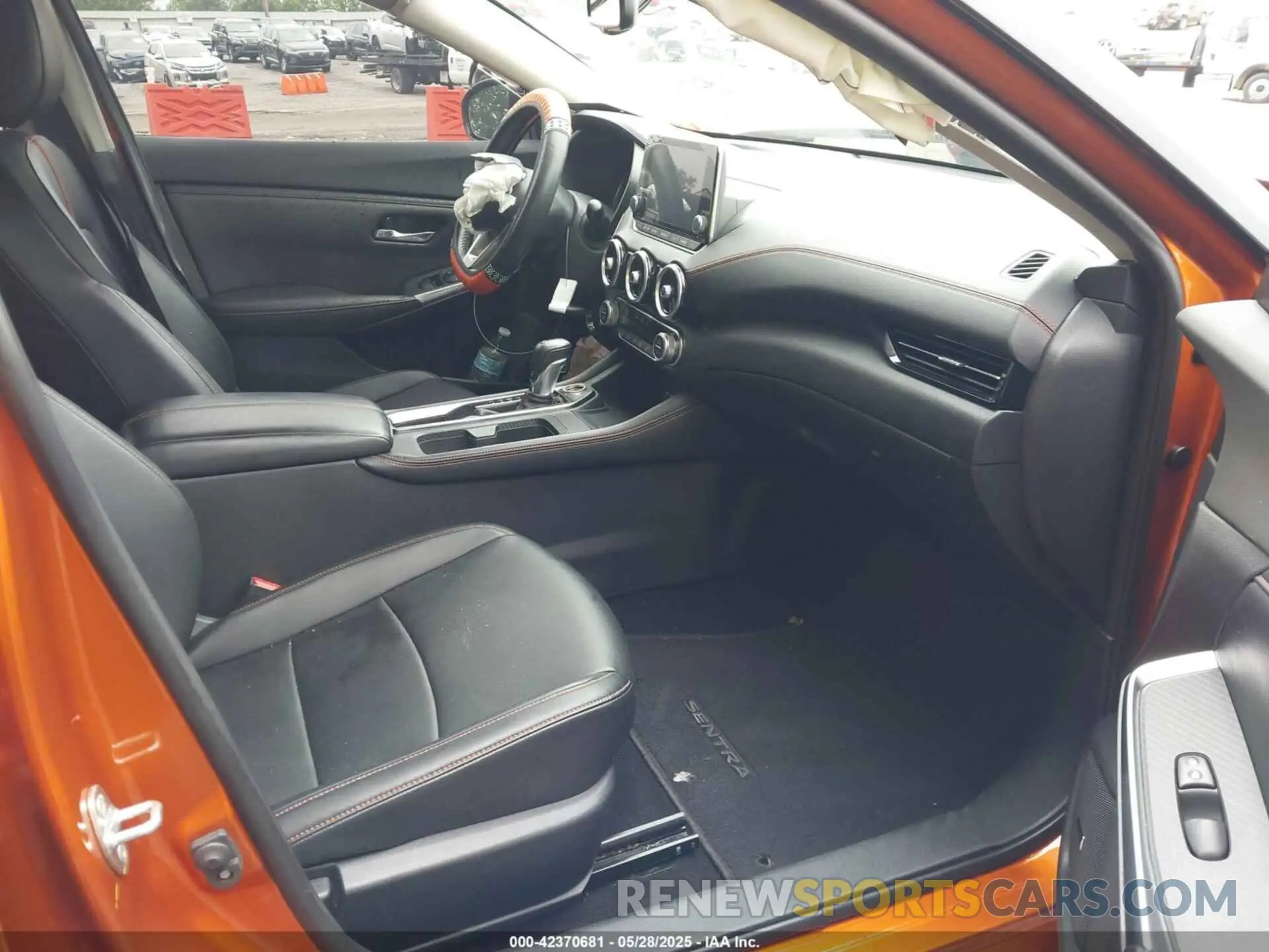 5 Photograph of a damaged car 3N1AB8DV3LY291979 NISSAN SENTRA 2020