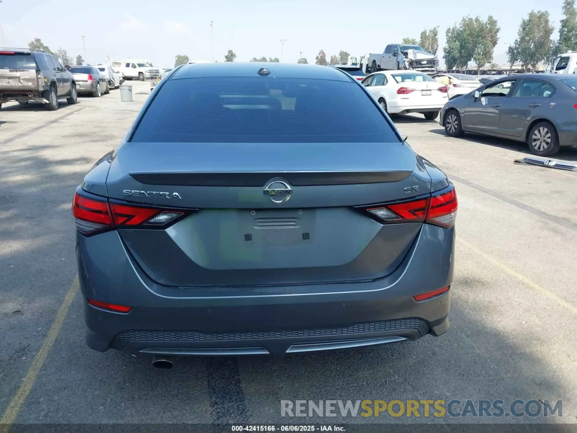16 Photograph of a damaged car 3N1AB8DV3LY308439 NISSAN SENTRA 2020