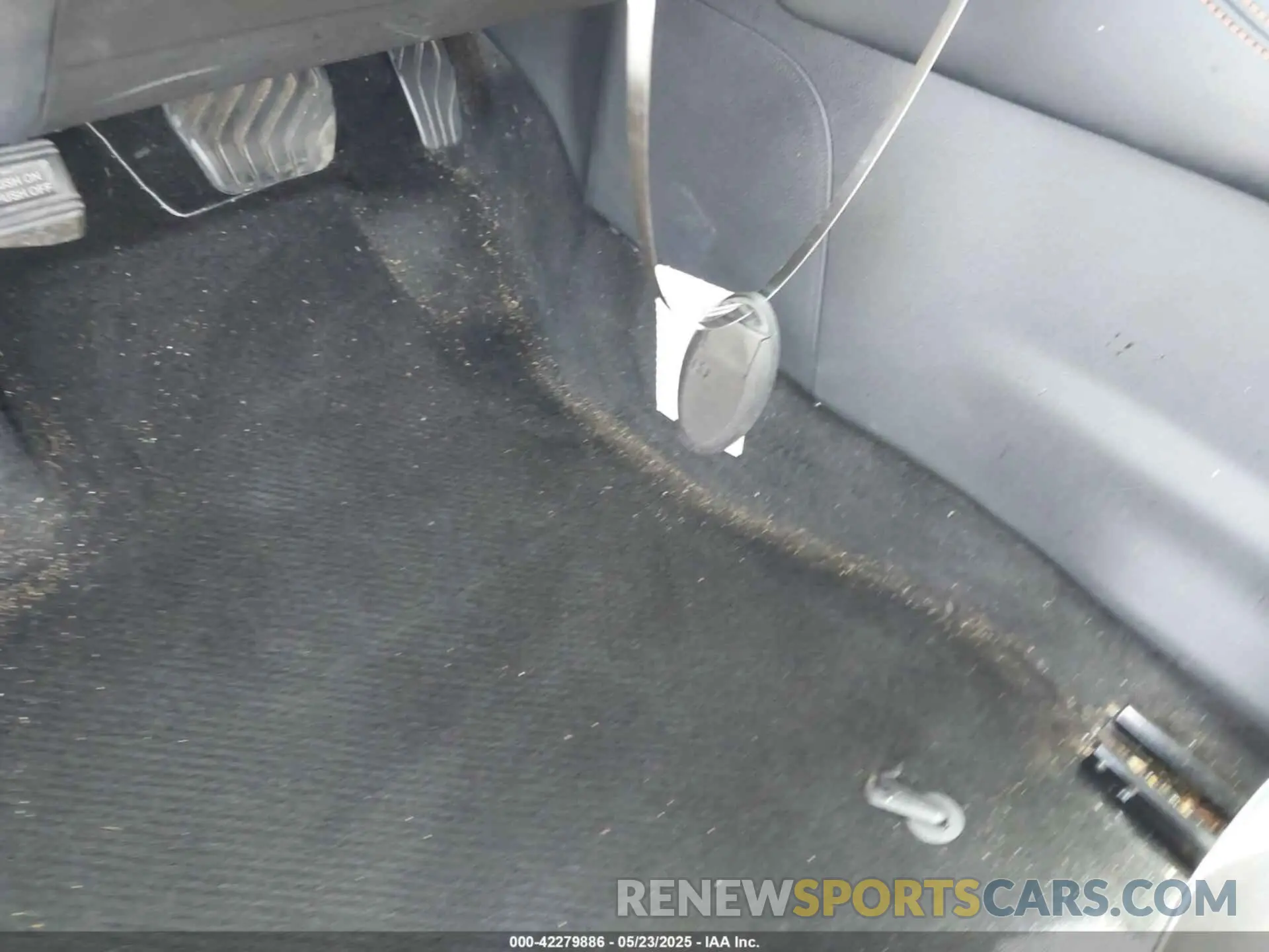11 Photograph of a damaged car 3N1AB8DV4LY265357 NISSAN SENTRA 2020