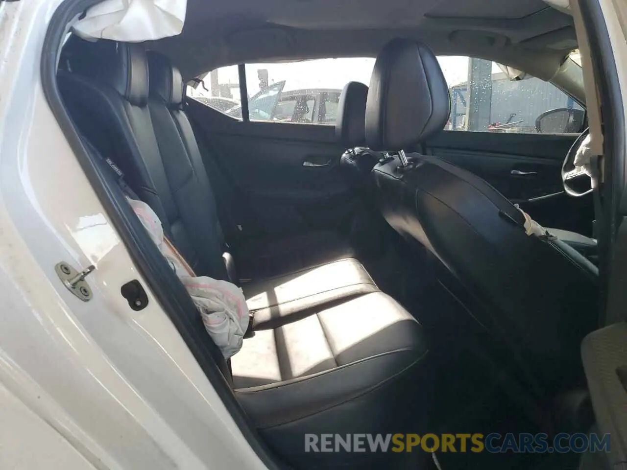 10 Photograph of a damaged car 3N1AB8DV4LY303816 NISSAN SENTRA 2020