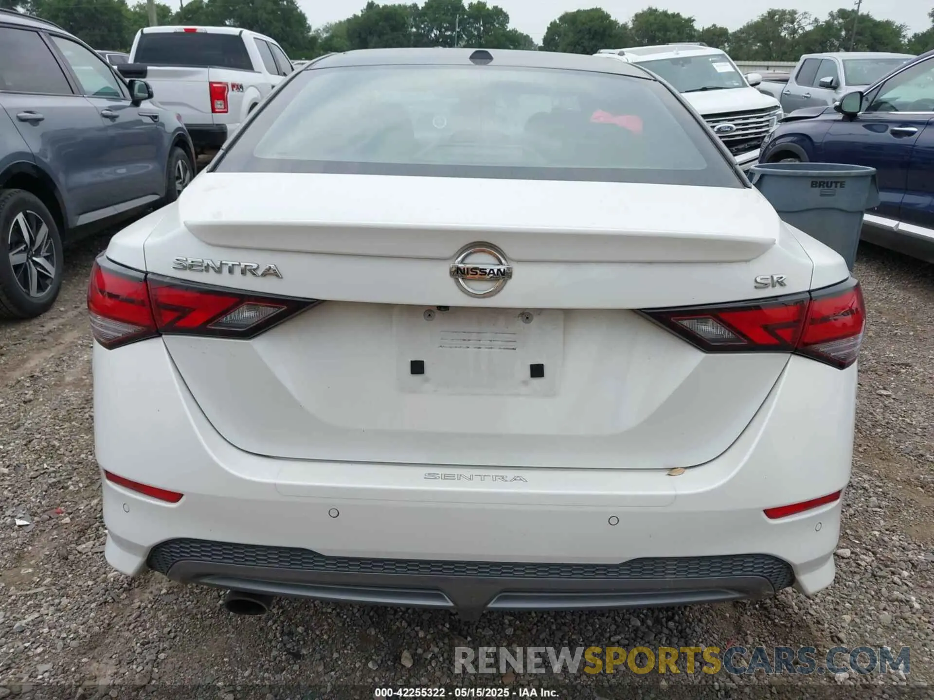 17 Photograph of a damaged car 3N1AB8DV6LY241609 NISSAN SENTRA 2020