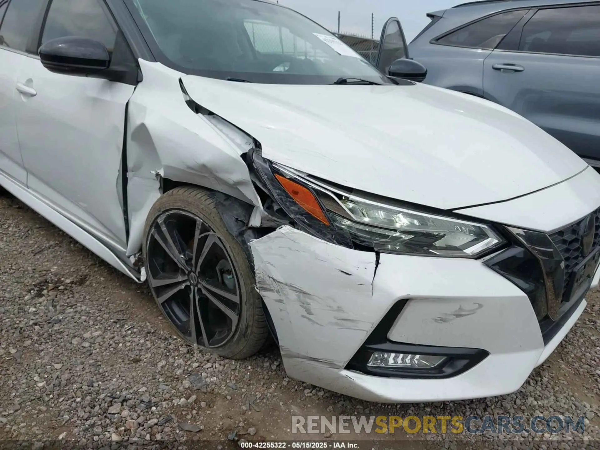 6 Photograph of a damaged car 3N1AB8DV6LY241609 NISSAN SENTRA 2020