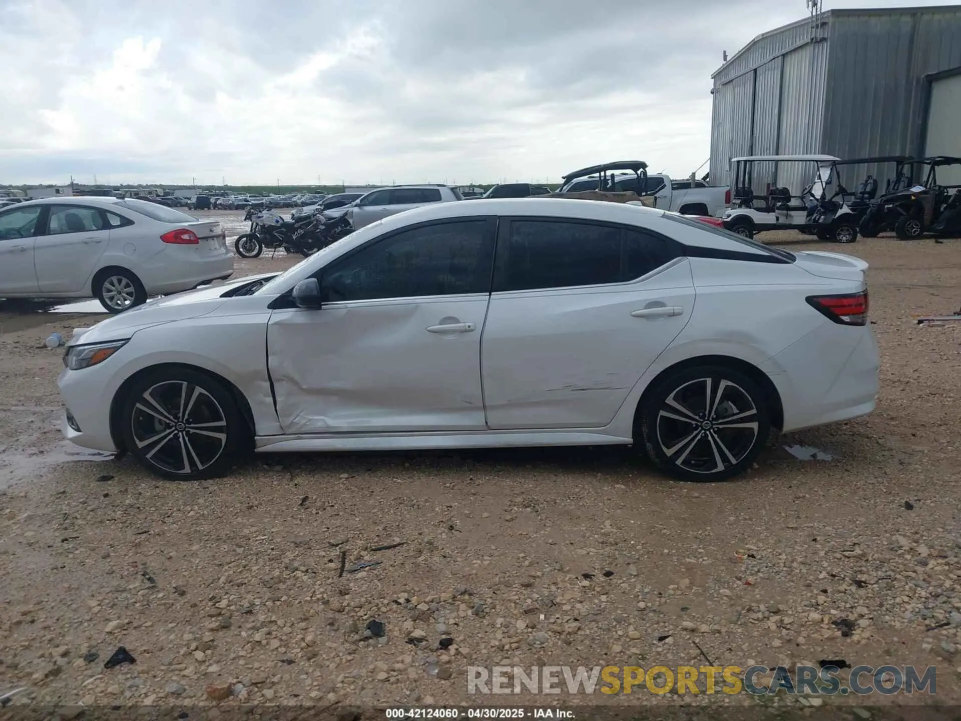14 Photograph of a damaged car 3N1AB8DV6LY253856 NISSAN SENTRA 2020