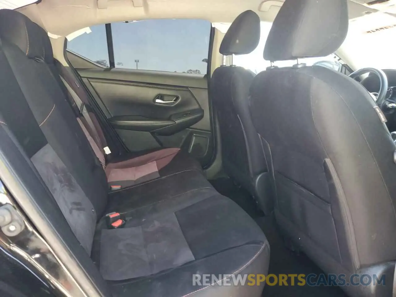10 Photograph of a damaged car 3N1AB8DV6LY304160 NISSAN SENTRA 2020