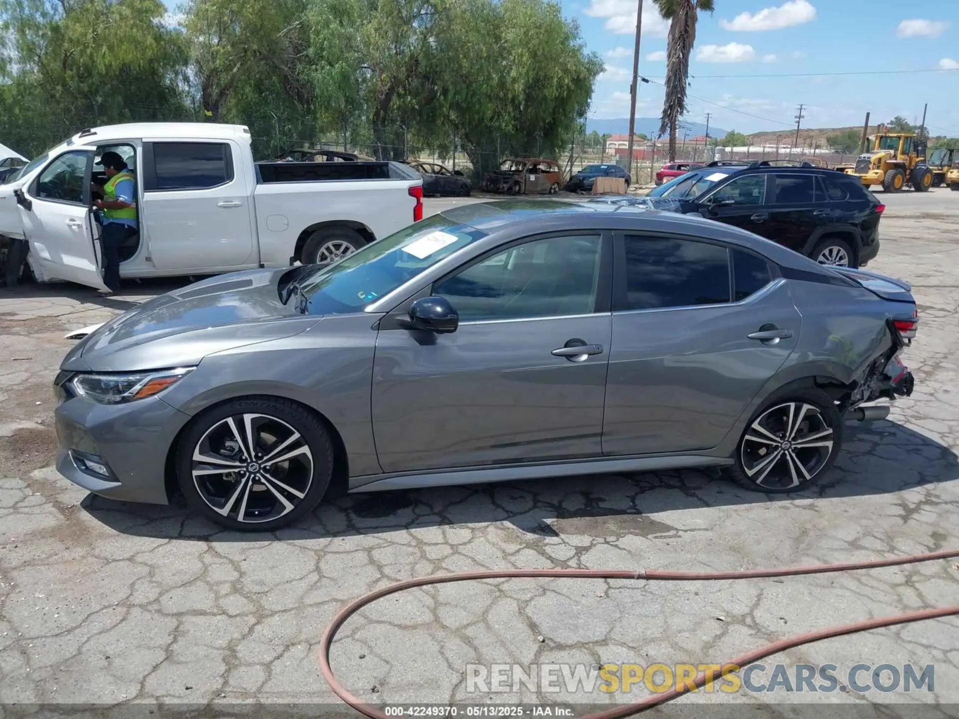 14 Photograph of a damaged car 3N1AB8DV7LY285506 NISSAN SENTRA 2020
