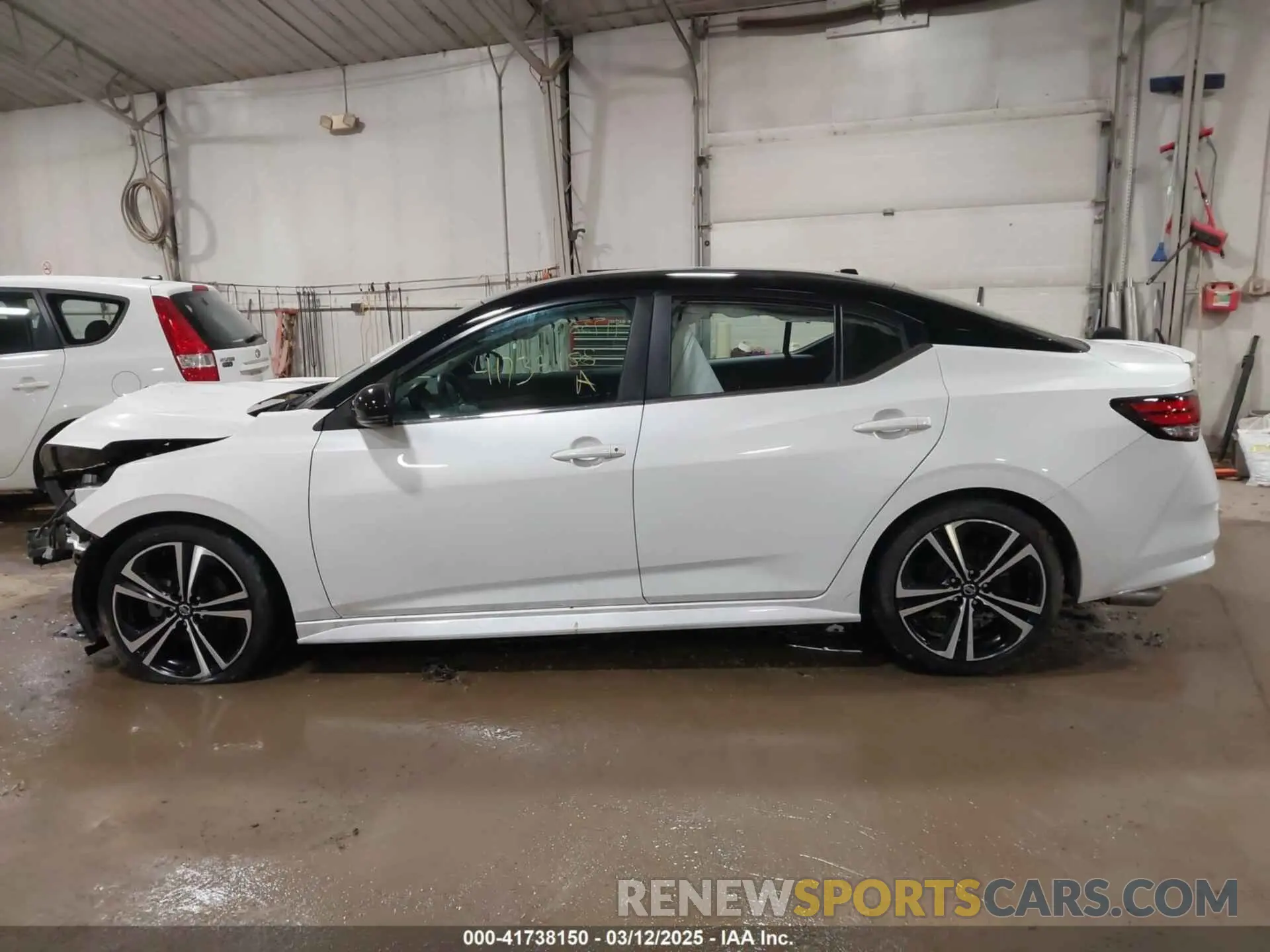 14 Photograph of a damaged car 3N1AB8DV8LY215982 NISSAN SENTRA 2020
