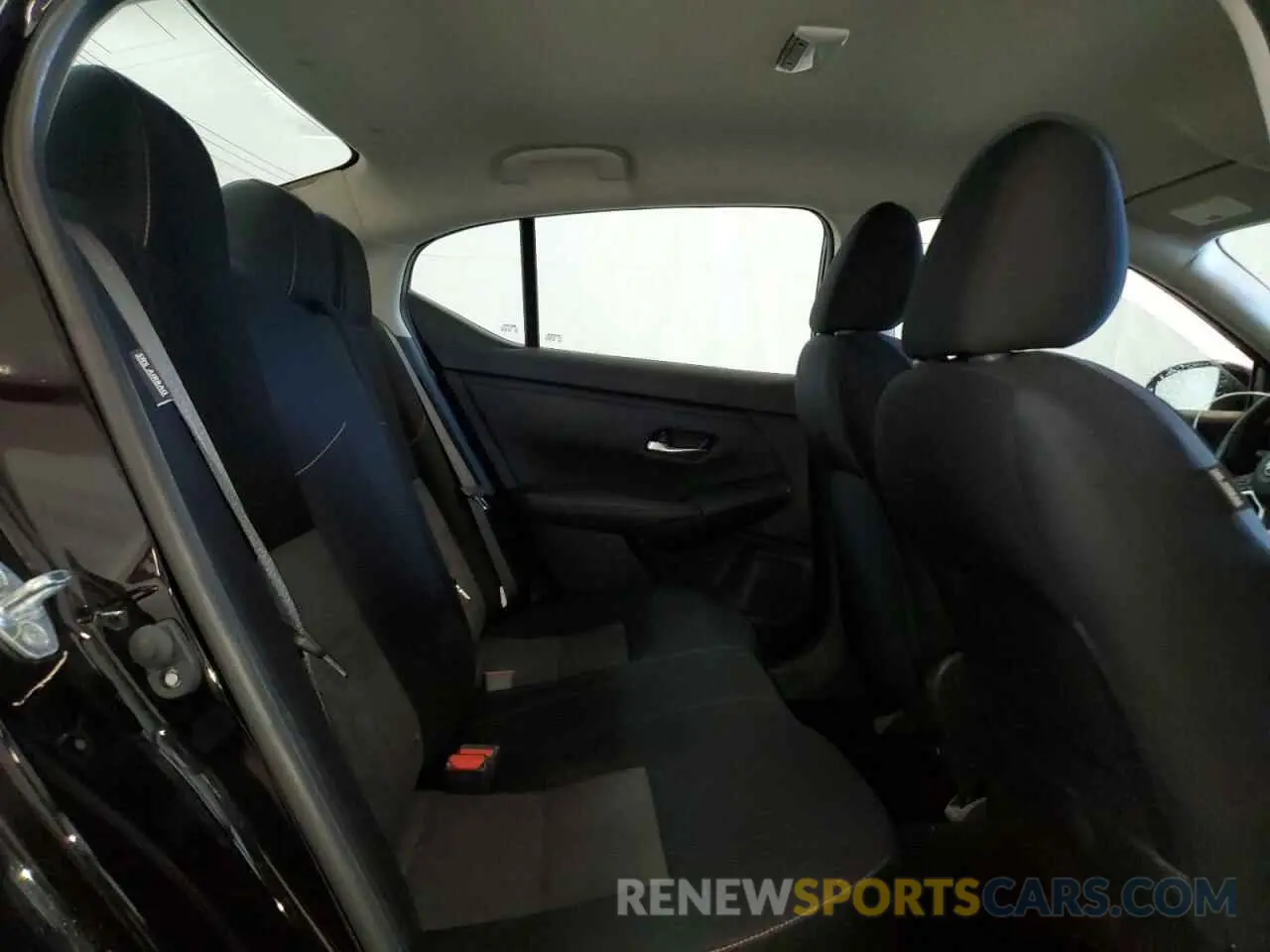 10 Photograph of a damaged car 3N1AB8DV8LY283277 NISSAN SENTRA 2020