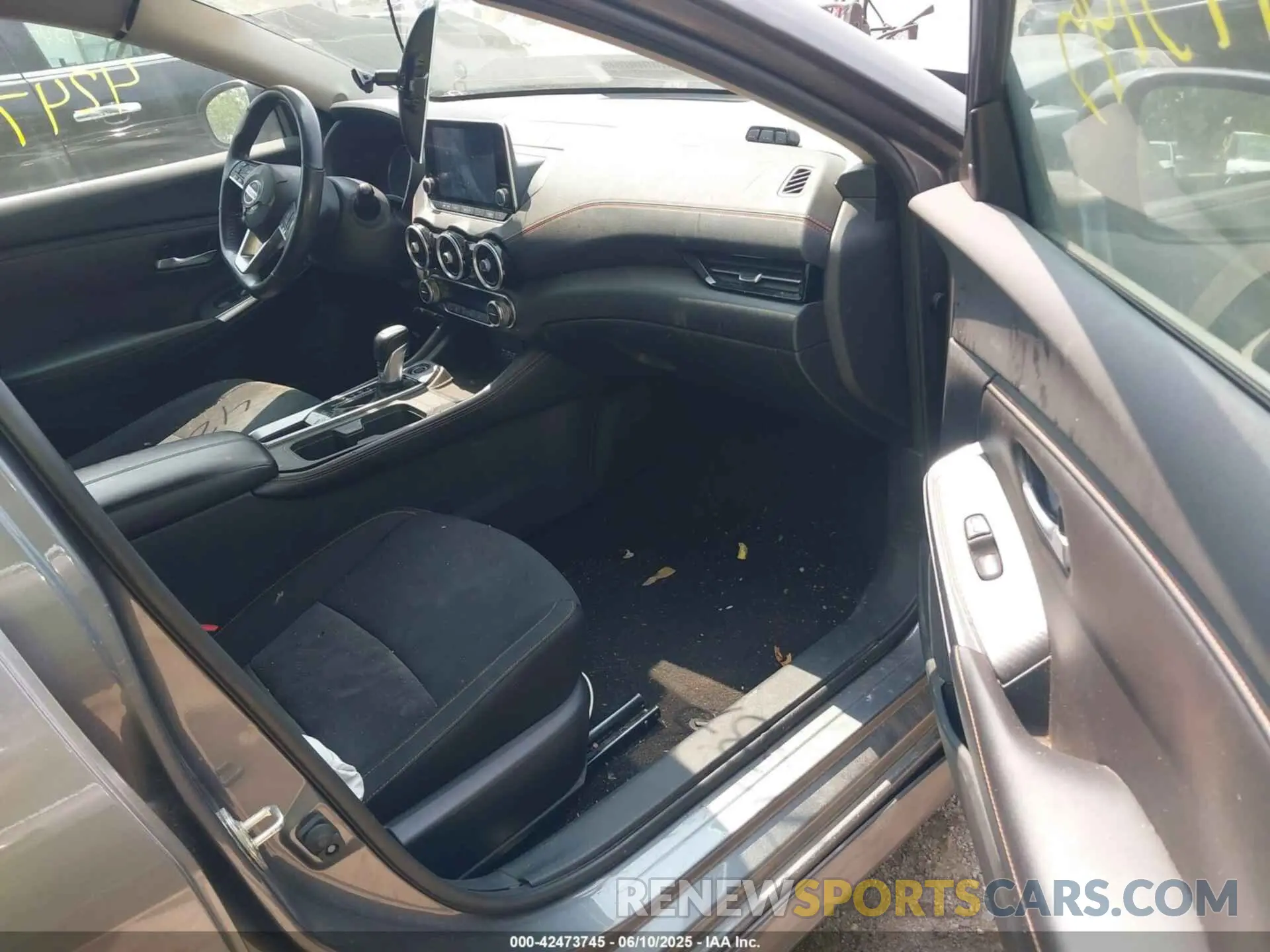 5 Photograph of a damaged car 3N1AB8DV8LY302717 NISSAN SENTRA 2020