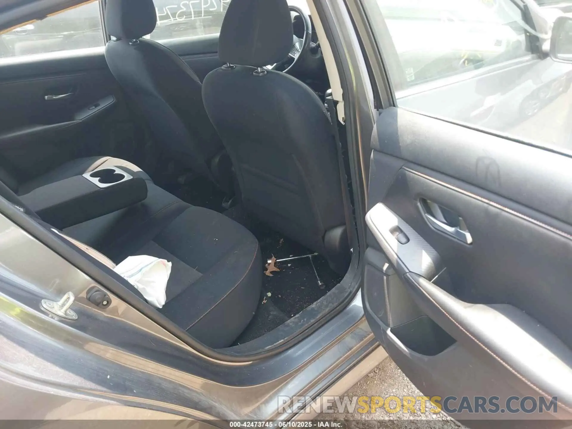 8 Photograph of a damaged car 3N1AB8DV8LY302717 NISSAN SENTRA 2020