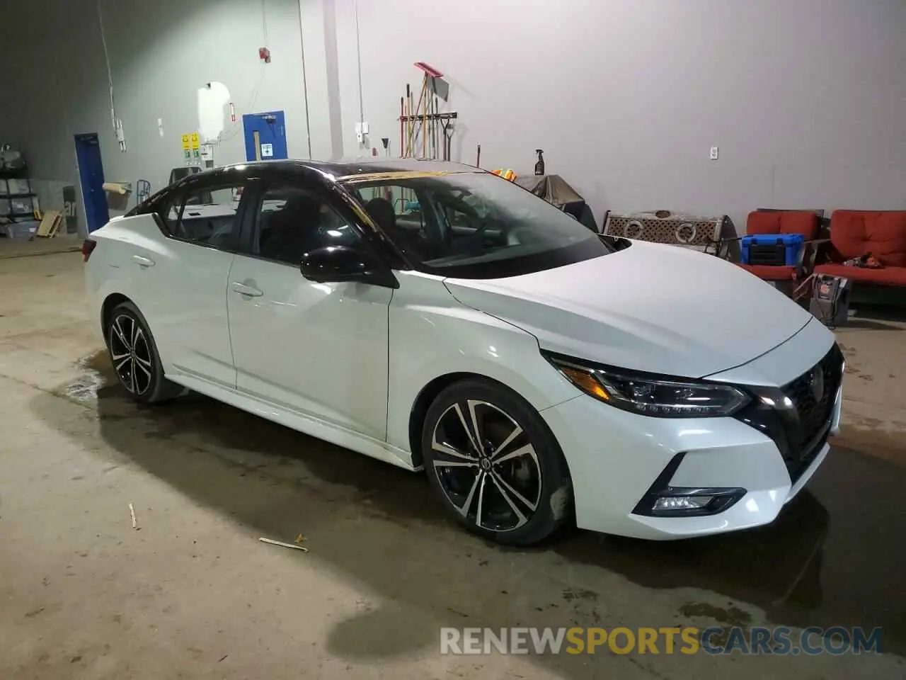 4 Photograph of a damaged car 3N1AB8DV9LY204330 NISSAN SENTRA 2020