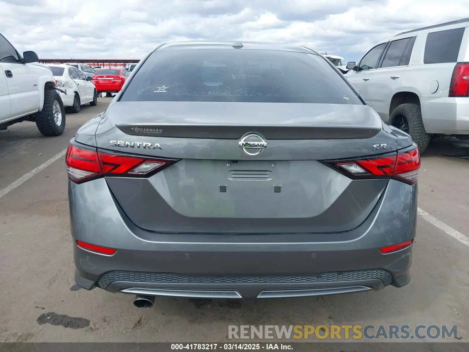 17 Photograph of a damaged car 3N1AB8DV9LY221547 NISSAN SENTRA 2020