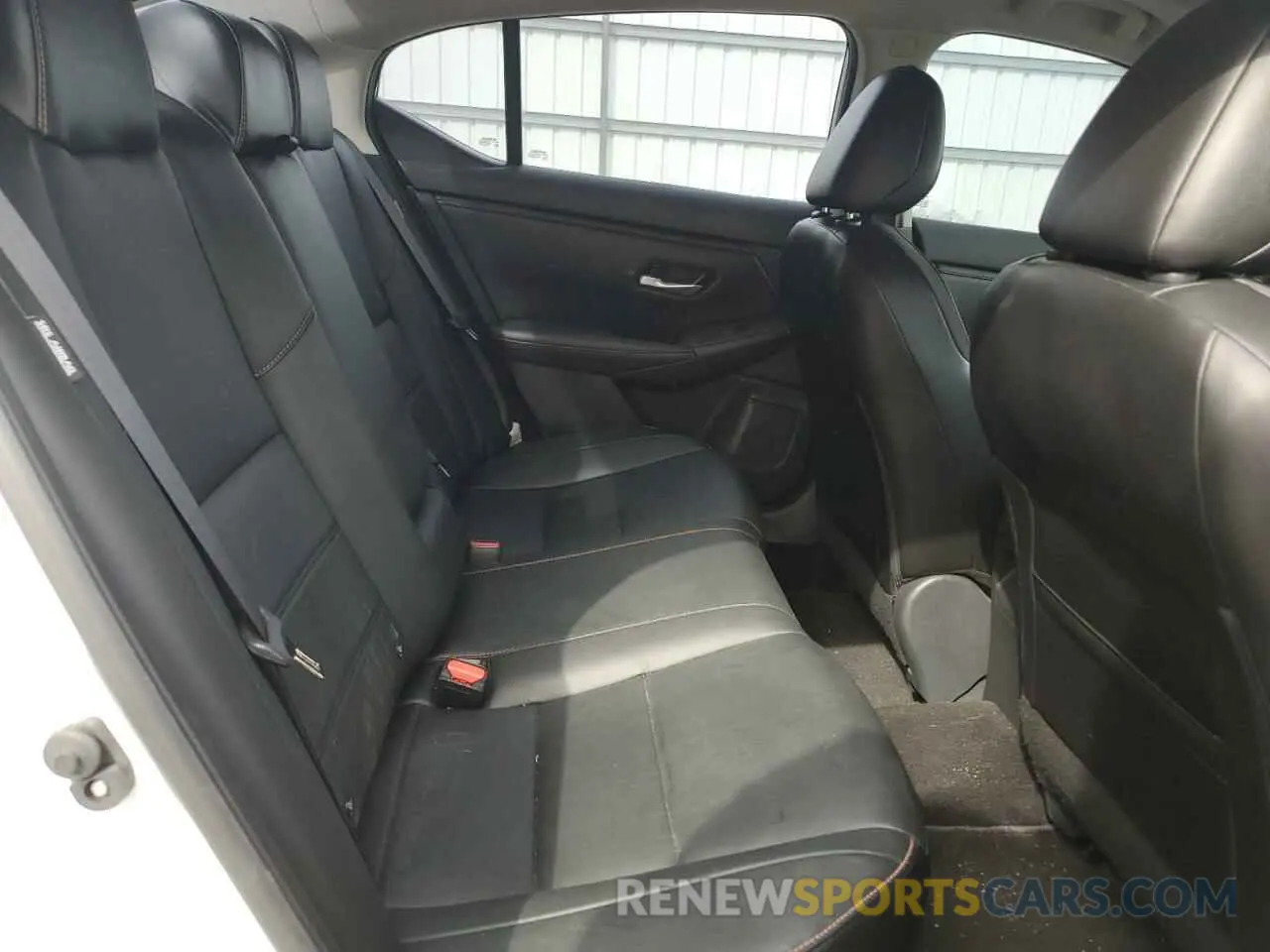 10 Photograph of a damaged car 3N1AB8DV9LY311152 NISSAN SENTRA 2020