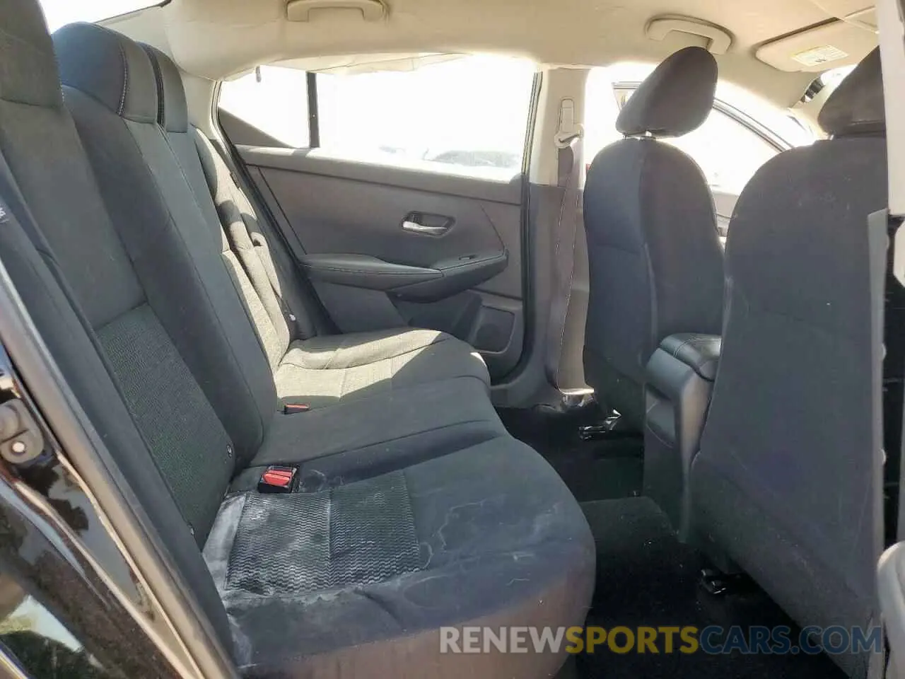 10 Photograph of a damaged car 3N1AB8BV0MY228133 NISSAN SENTRA 2021