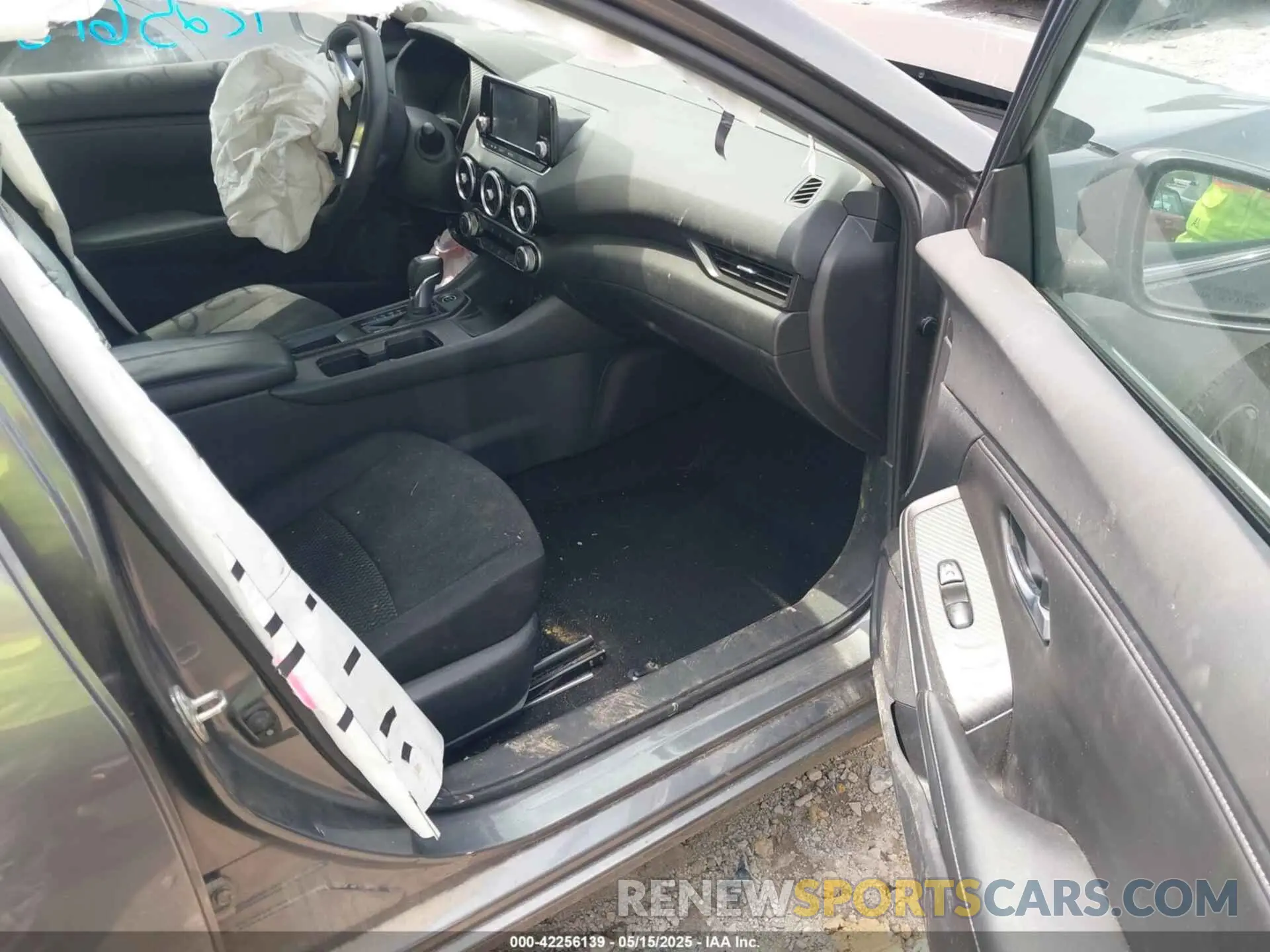 5 Photograph of a damaged car 3N1AB8BV0MY255882 NISSAN SENTRA 2021