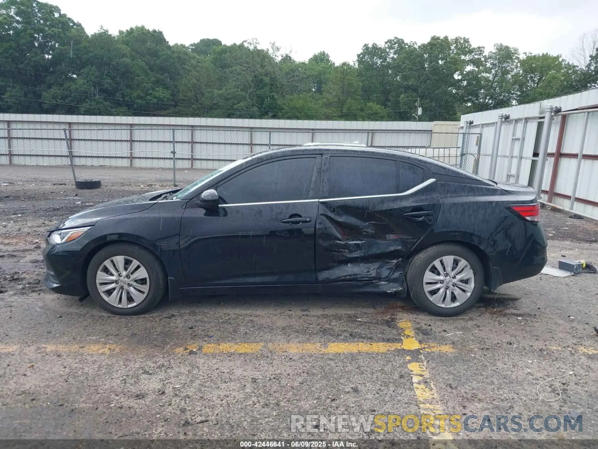 14 Photograph of a damaged car 3N1AB8BV6MY242165 NISSAN SENTRA 2021
