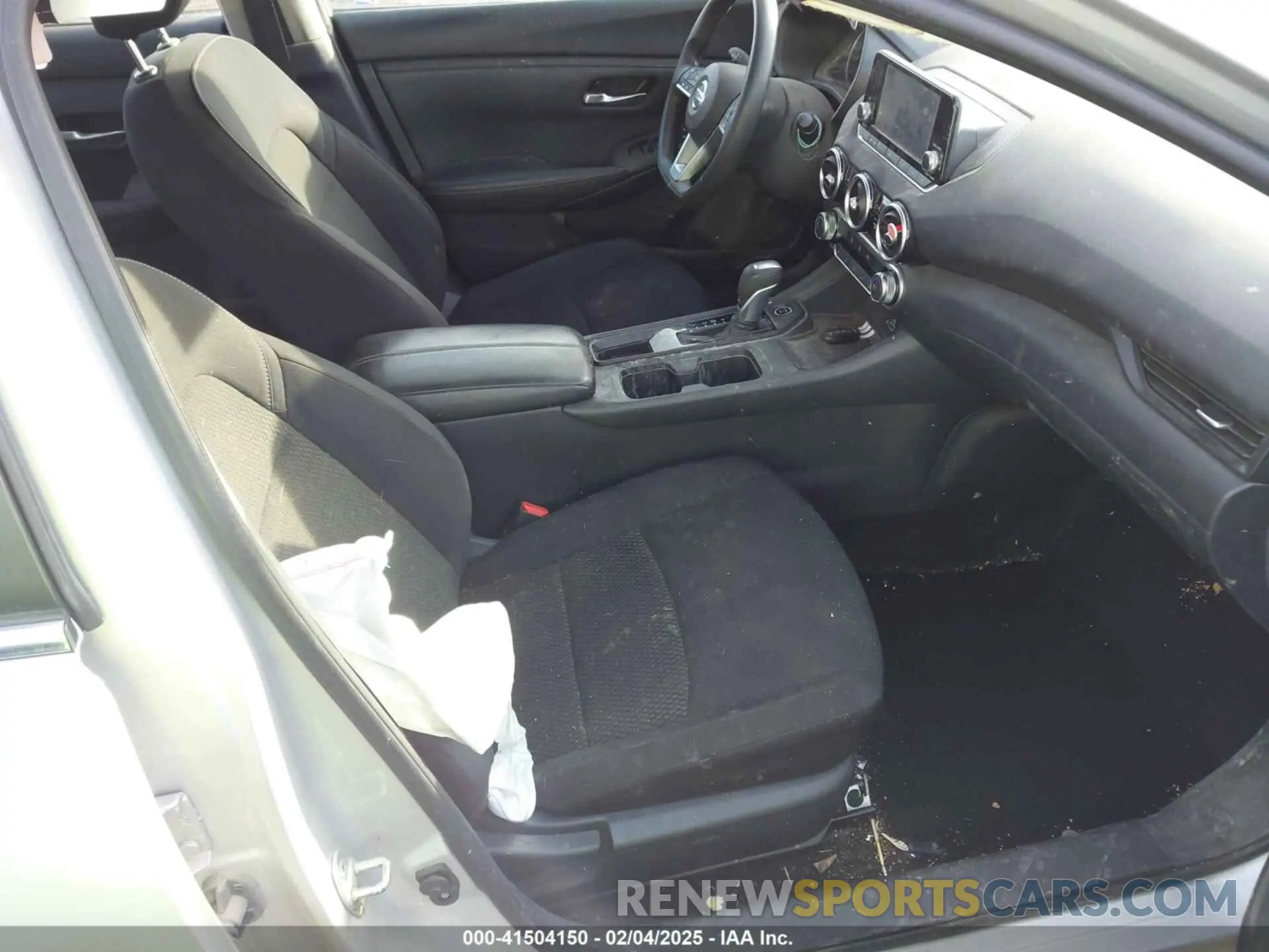 5 Photograph of a damaged car 3N1AB8BV8MY212729 NISSAN SENTRA 2021