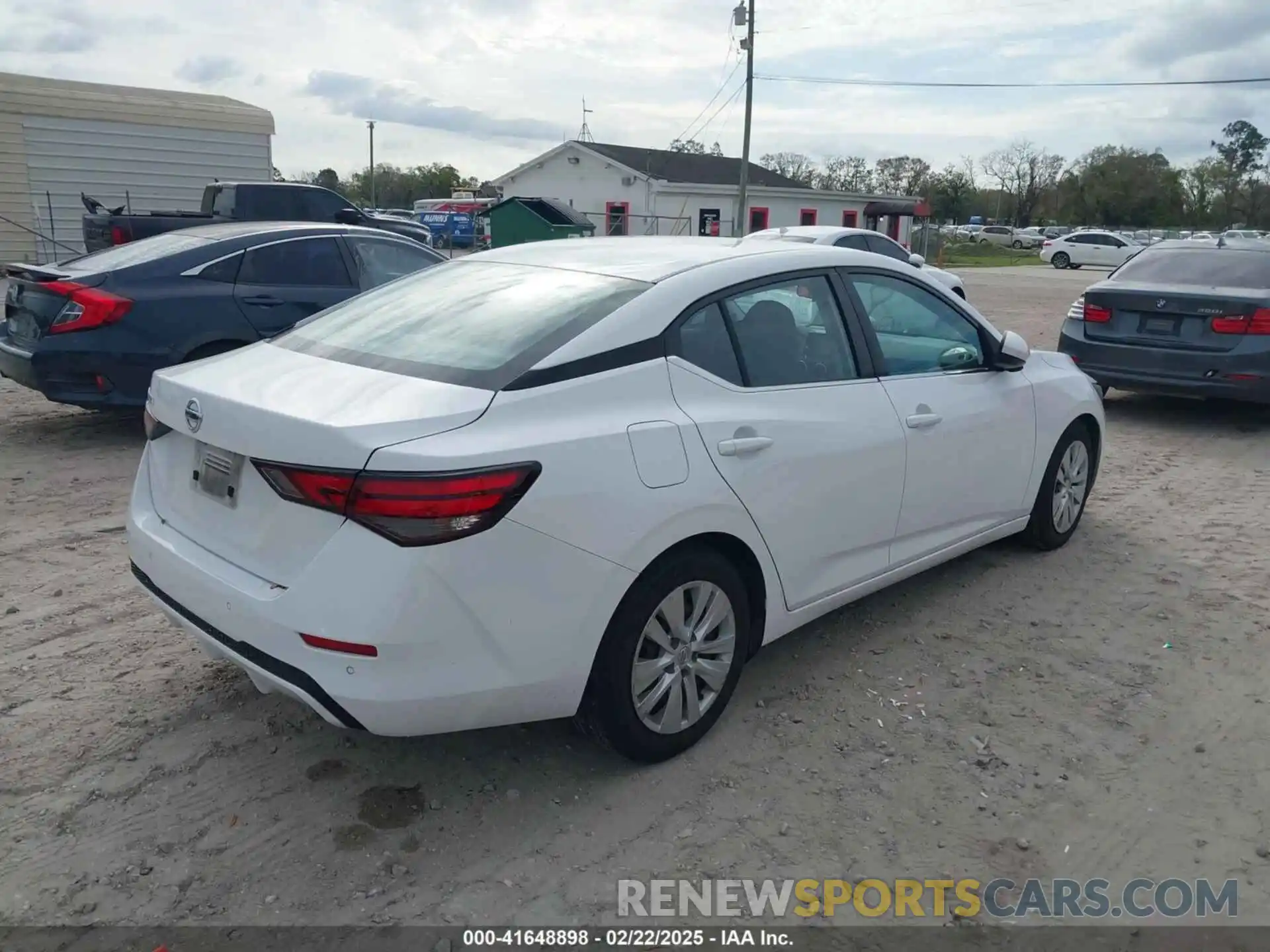 4 Photograph of a damaged car 3N1AB8BV8MY227375 NISSAN SENTRA 2021