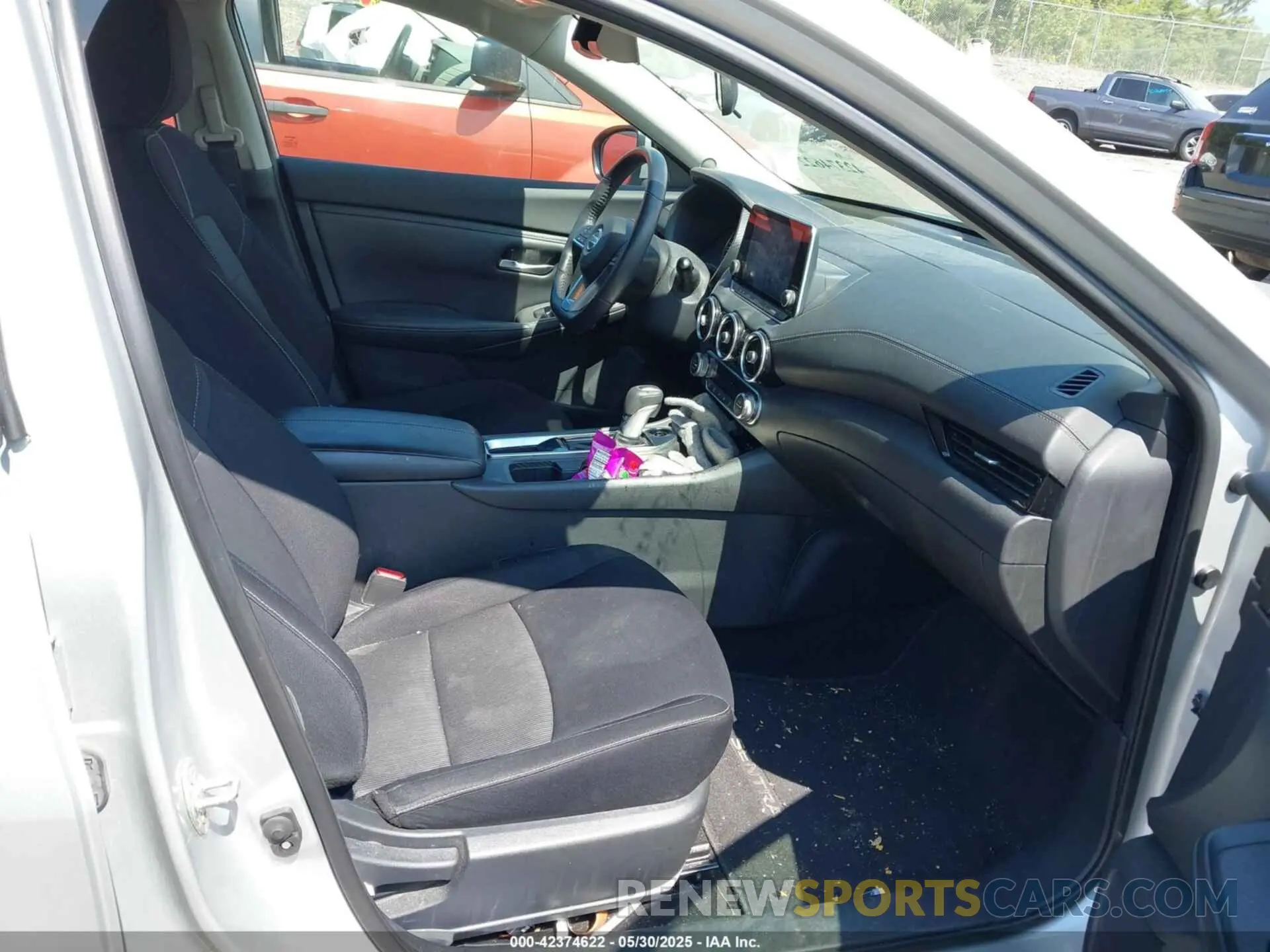 5 Photograph of a damaged car 3N1AB8CV0MY250163 NISSAN SENTRA 2021