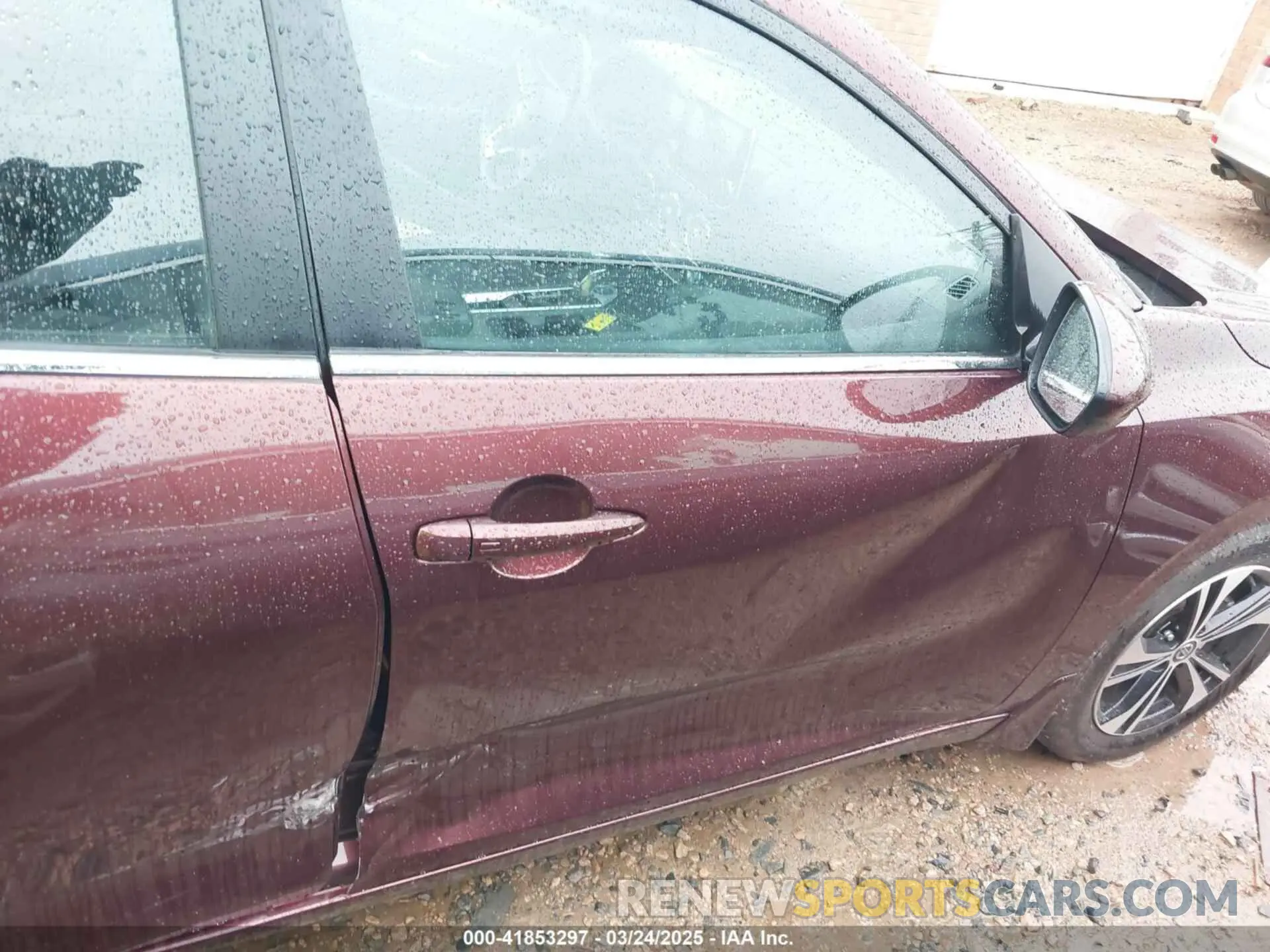 18 Photograph of a damaged car 3N1AB8CV0MY301046 NISSAN SENTRA 2021