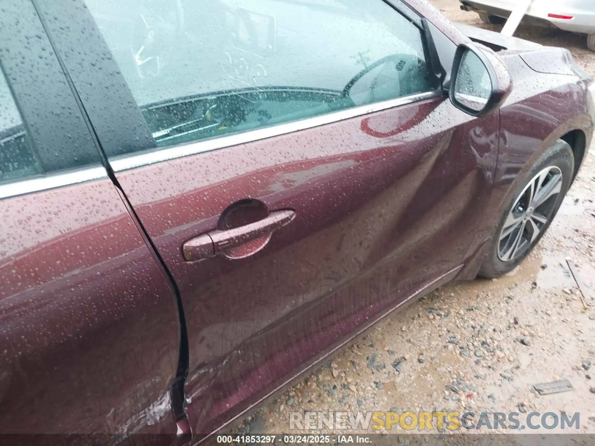 19 Photograph of a damaged car 3N1AB8CV0MY301046 NISSAN SENTRA 2021