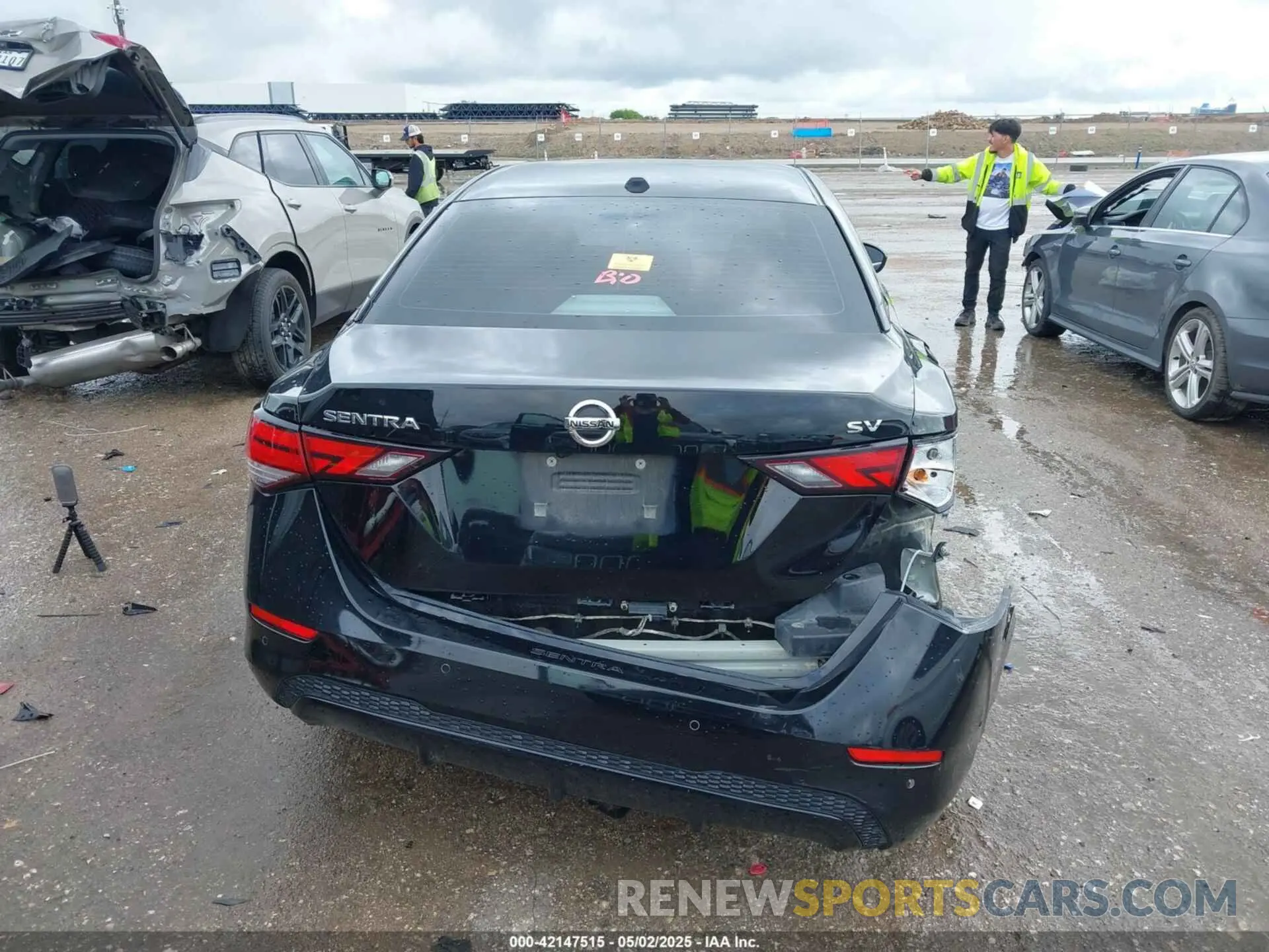 15 Photograph of a damaged car 3N1AB8CV0MY322351 NISSAN SENTRA 2021