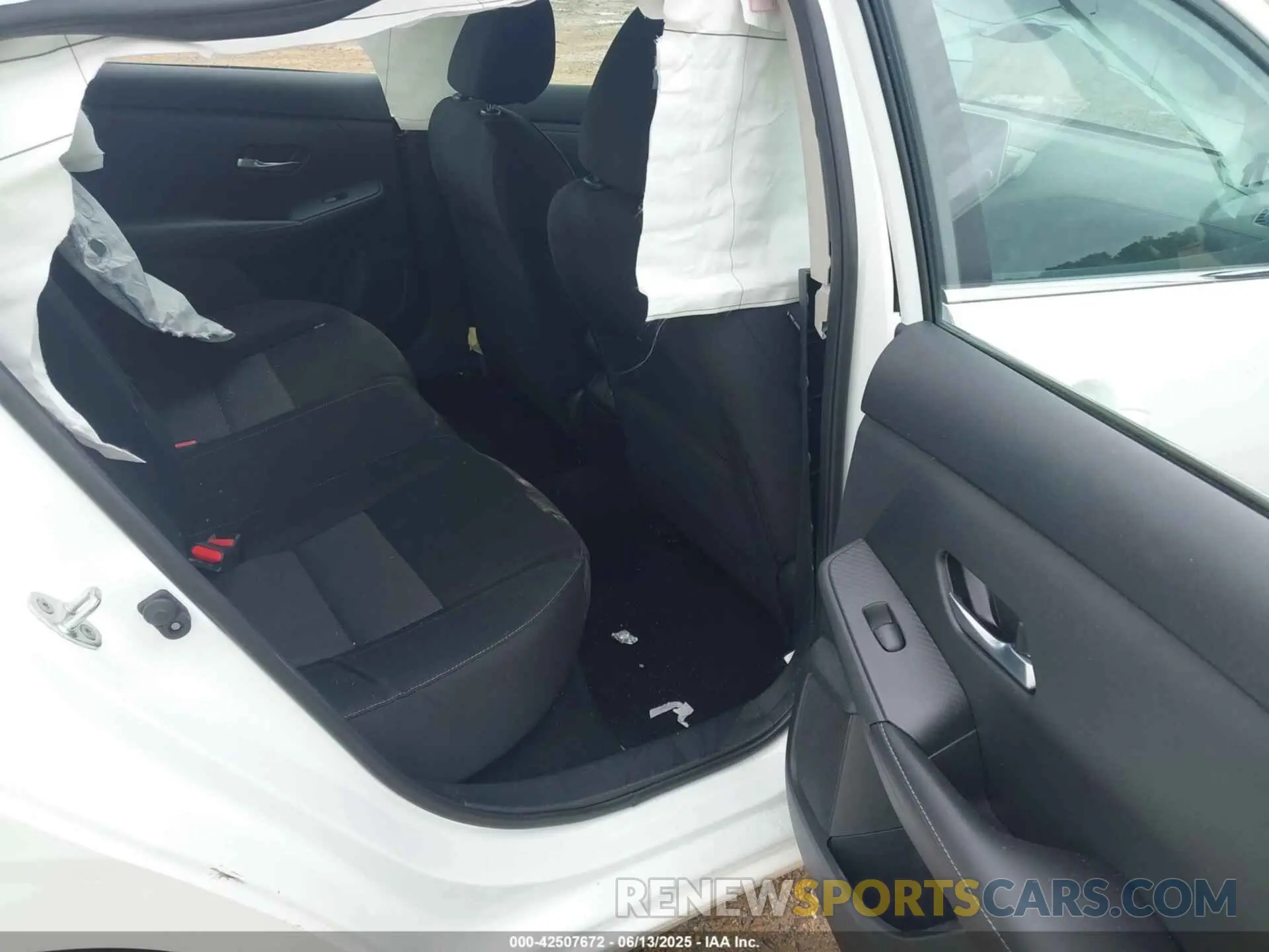 8 Photograph of a damaged car 3N1AB8CV1MY307311 NISSAN SENTRA 2021