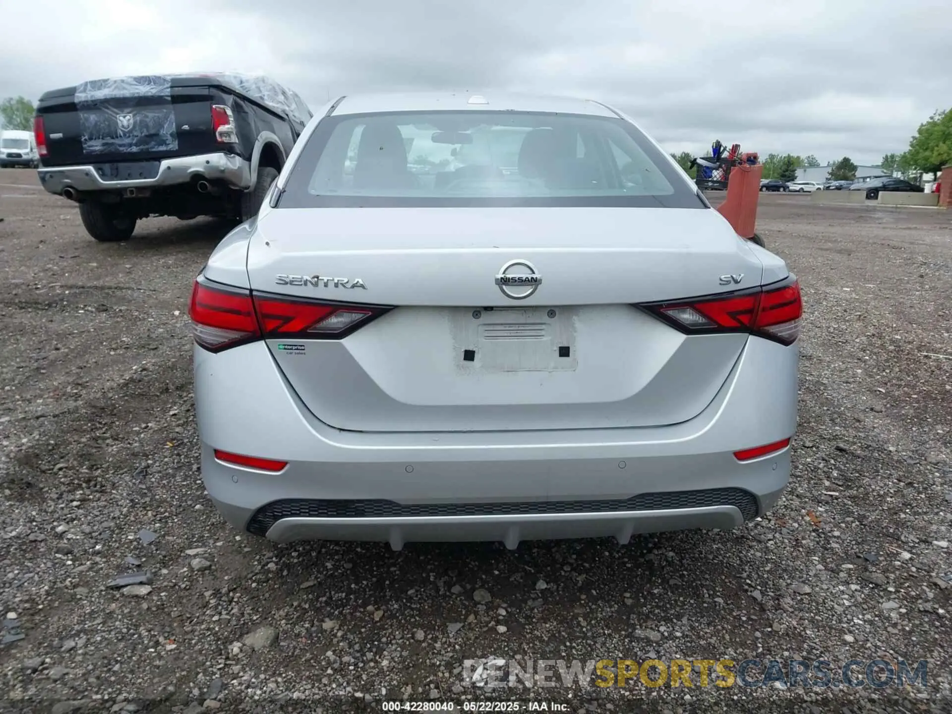 16 Photograph of a damaged car 3N1AB8CV2MY304689 NISSAN SENTRA 2021
