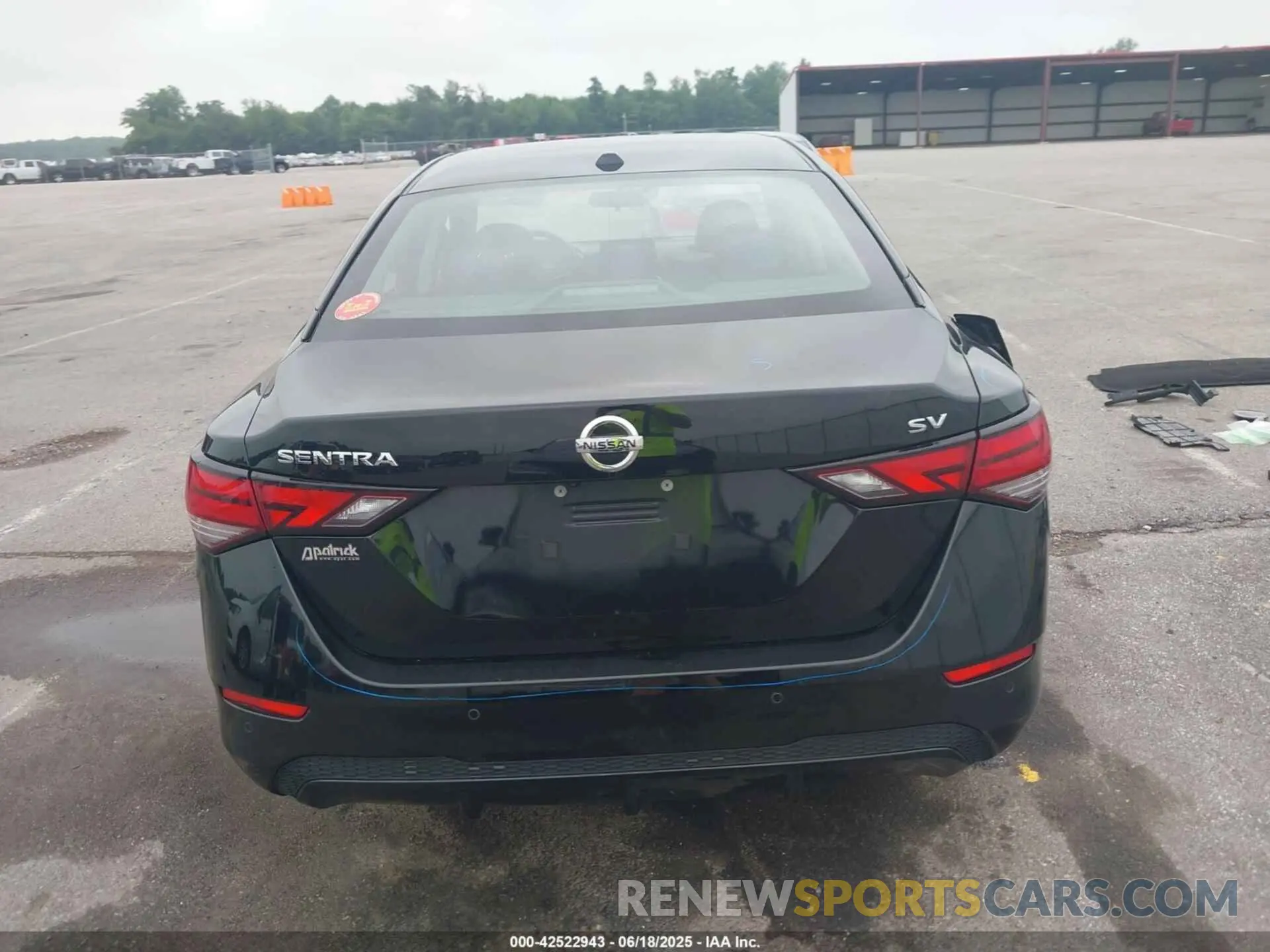 17 Photograph of a damaged car 3N1AB8CV3MY282492 NISSAN SENTRA 2021