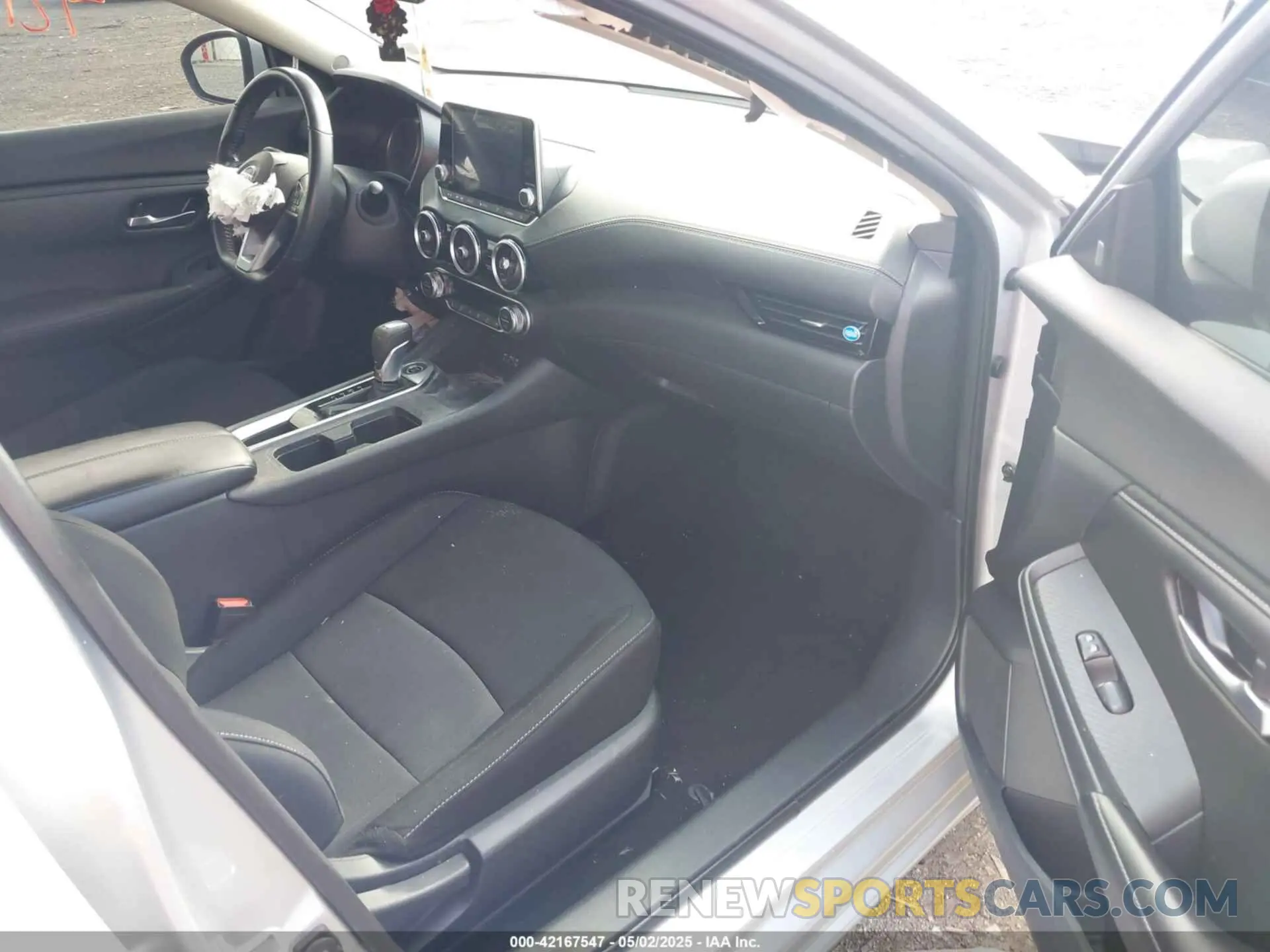 5 Photograph of a damaged car 3N1AB8CV3MY299308 NISSAN SENTRA 2021