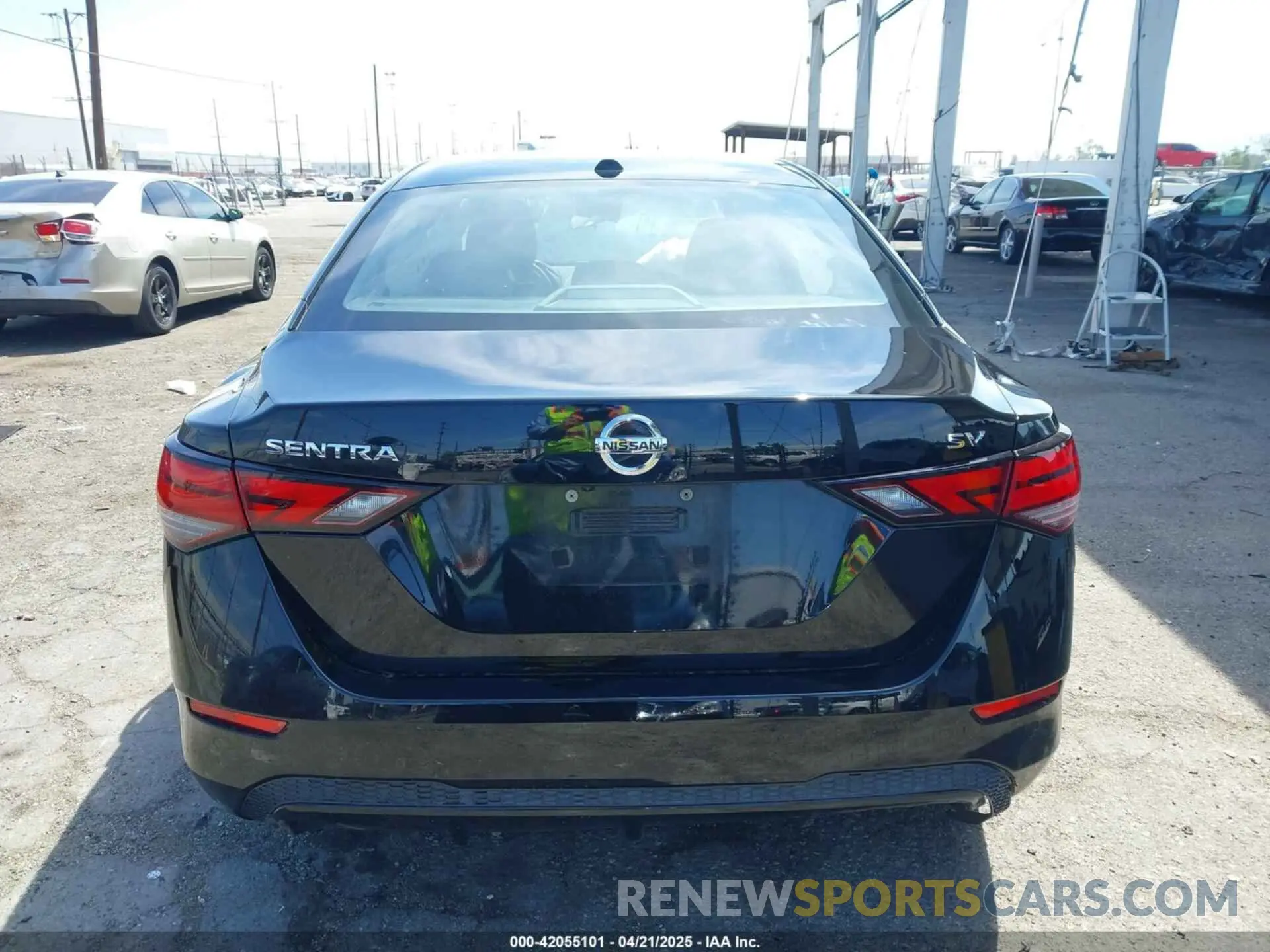 16 Photograph of a damaged car 3N1AB8CV4MY236315 NISSAN SENTRA 2021