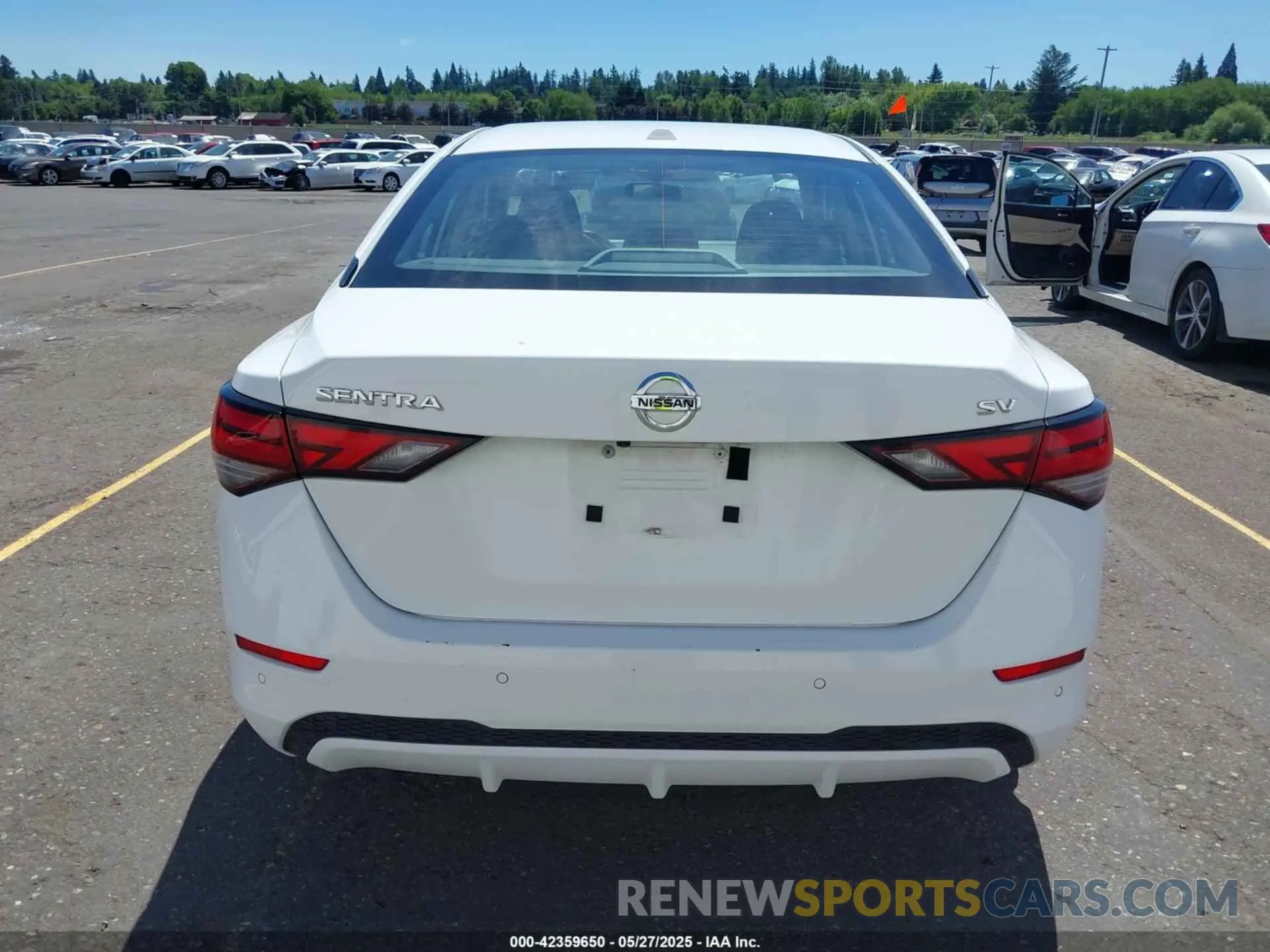 16 Photograph of a damaged car 3N1AB8CV4MY286115 NISSAN SENTRA 2021