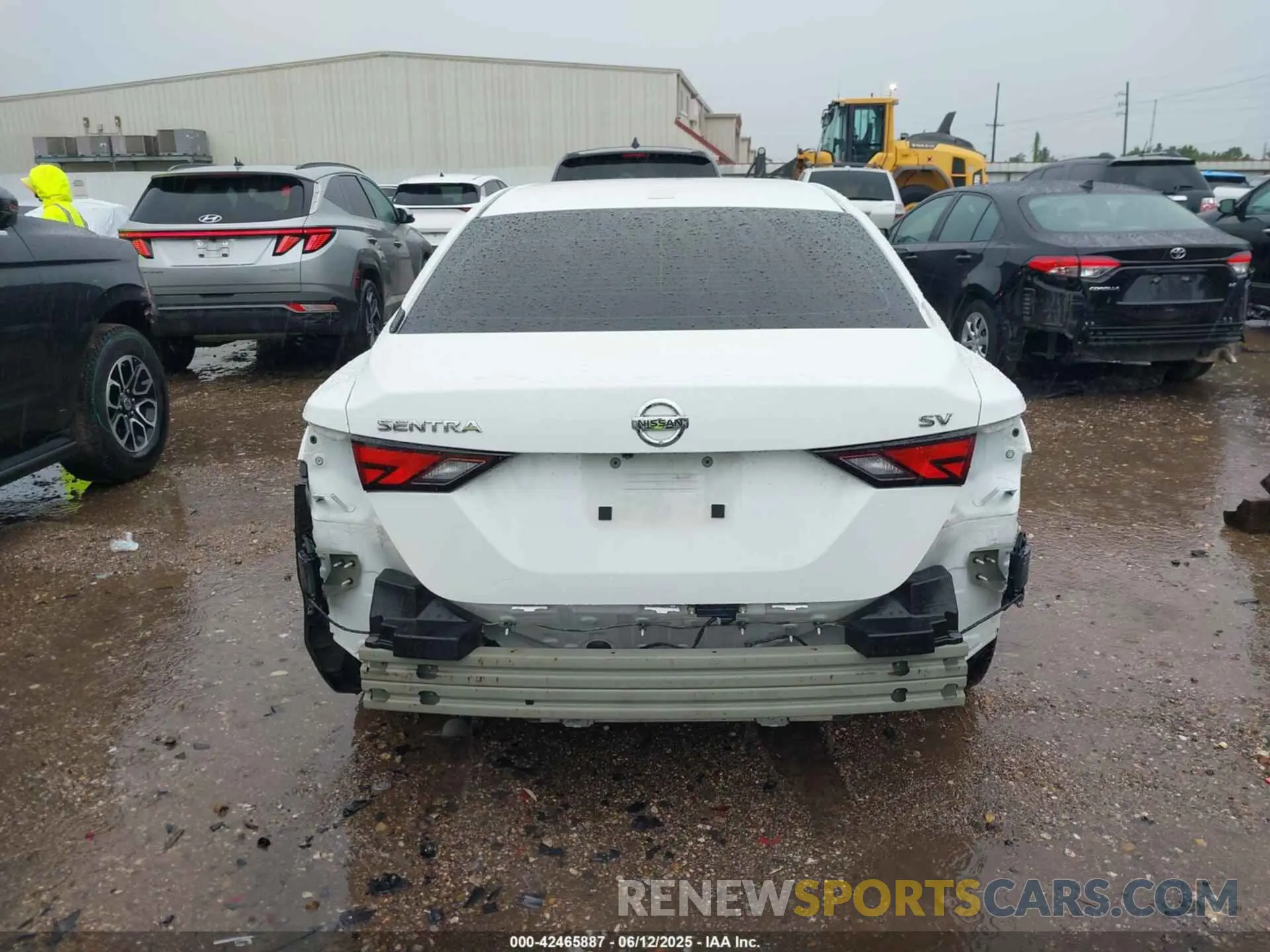 17 Photograph of a damaged car 3N1AB8CV5MY241796 NISSAN SENTRA 2021