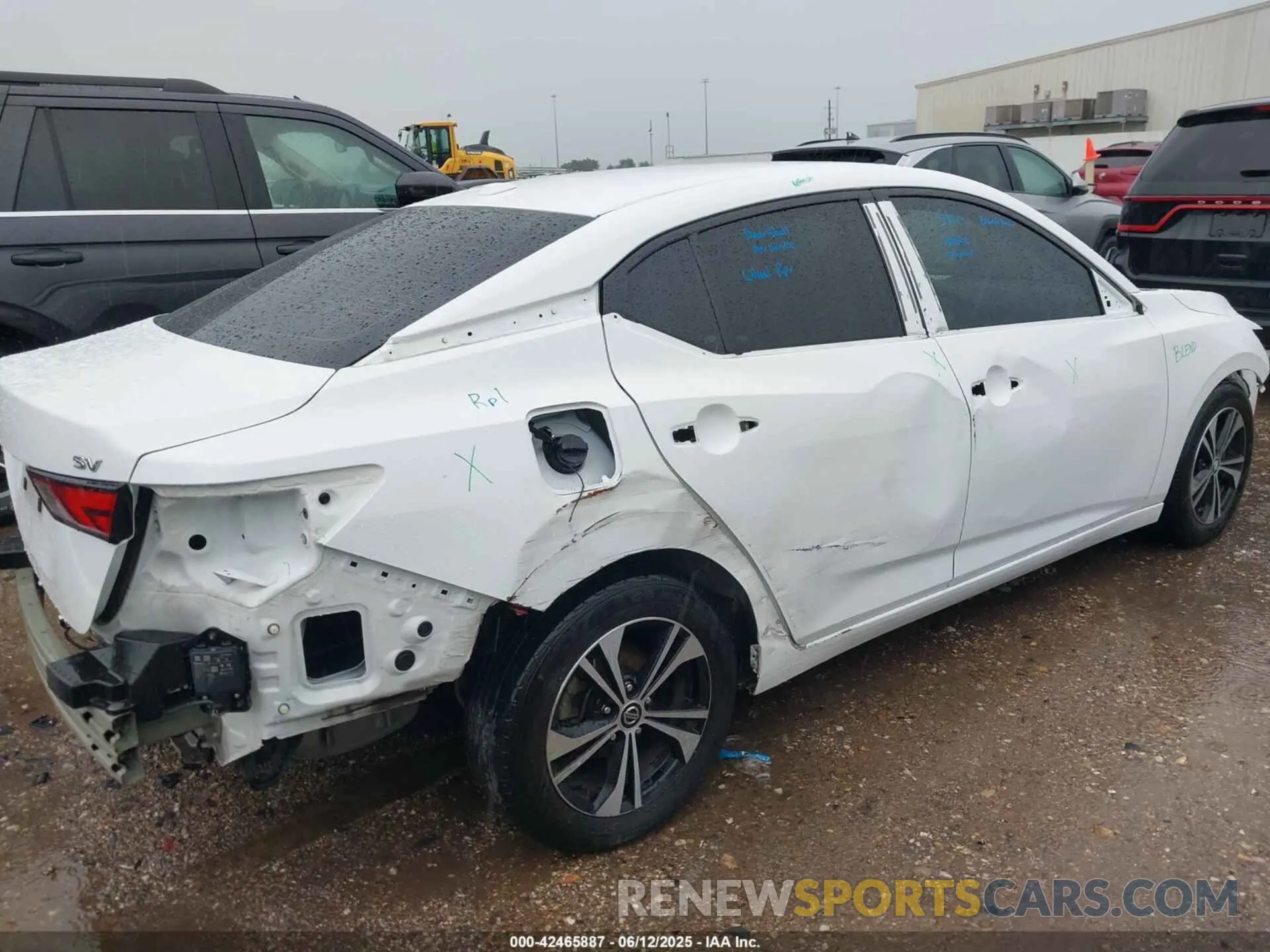 4 Photograph of a damaged car 3N1AB8CV5MY241796 NISSAN SENTRA 2021