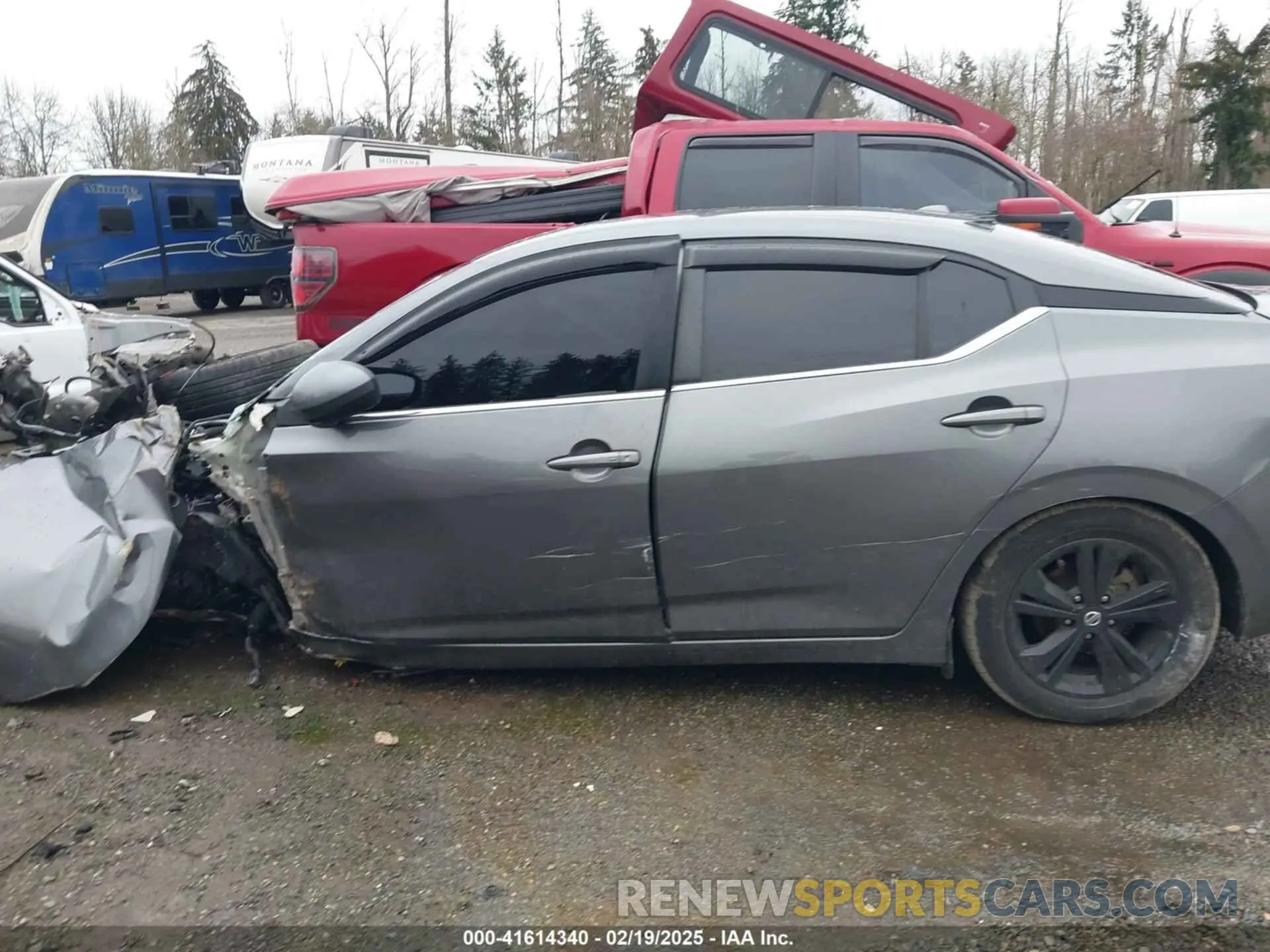 13 Photograph of a damaged car 3N1AB8CV5MY285555 NISSAN SENTRA 2021