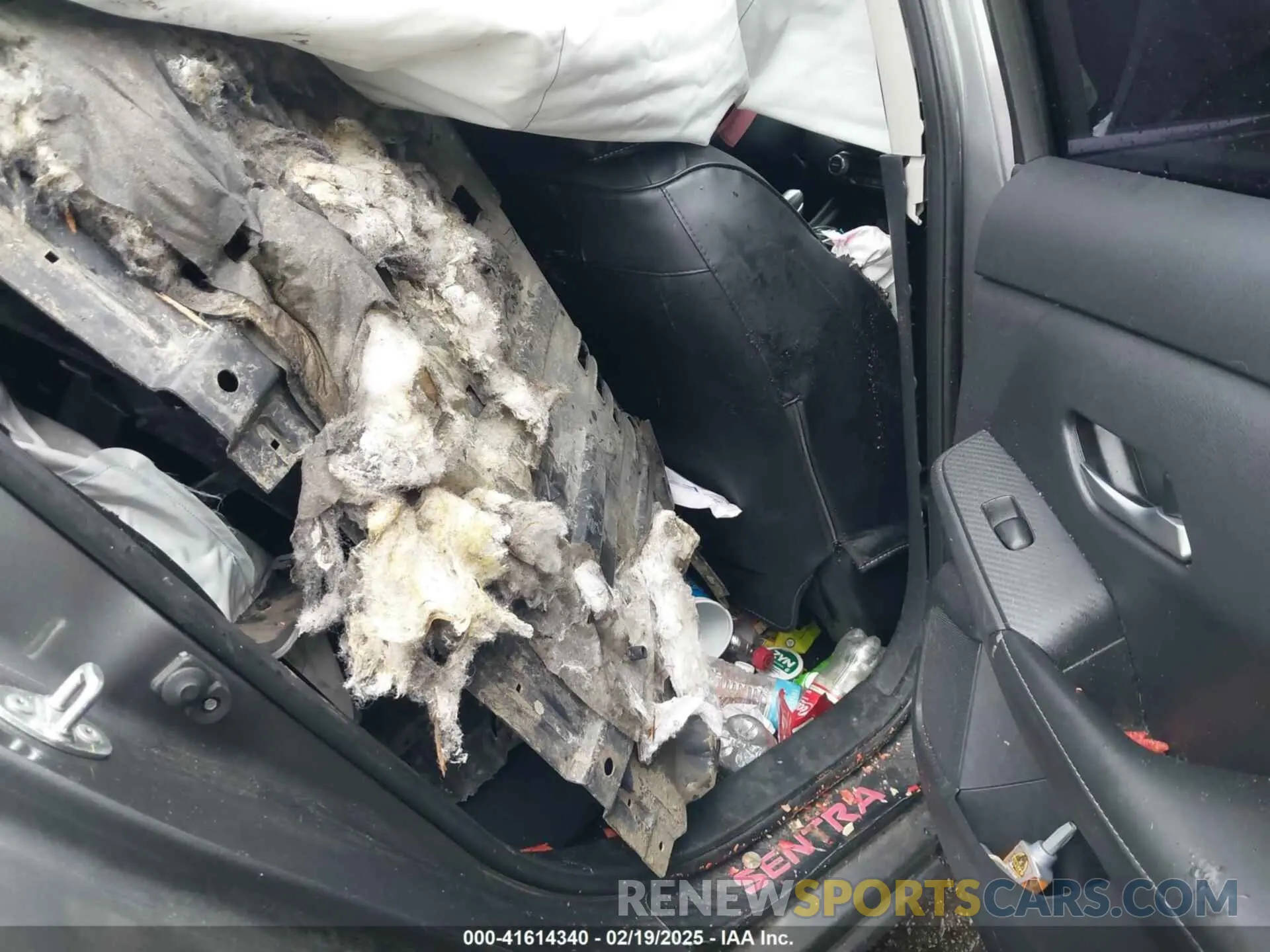 8 Photograph of a damaged car 3N1AB8CV5MY285555 NISSAN SENTRA 2021
